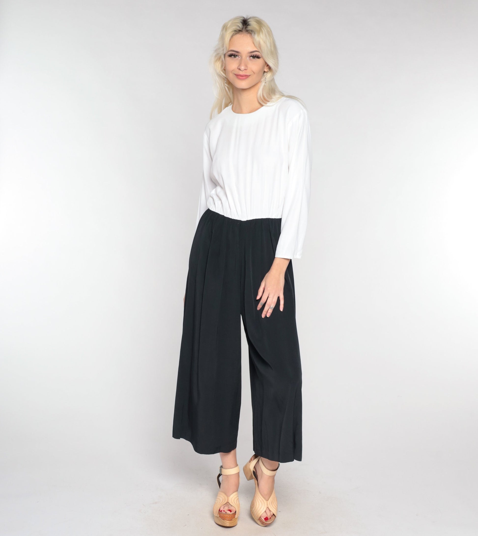 90s Black & White Wide Leg Jumpsuit Long Sleeve Rear Zip Medium
