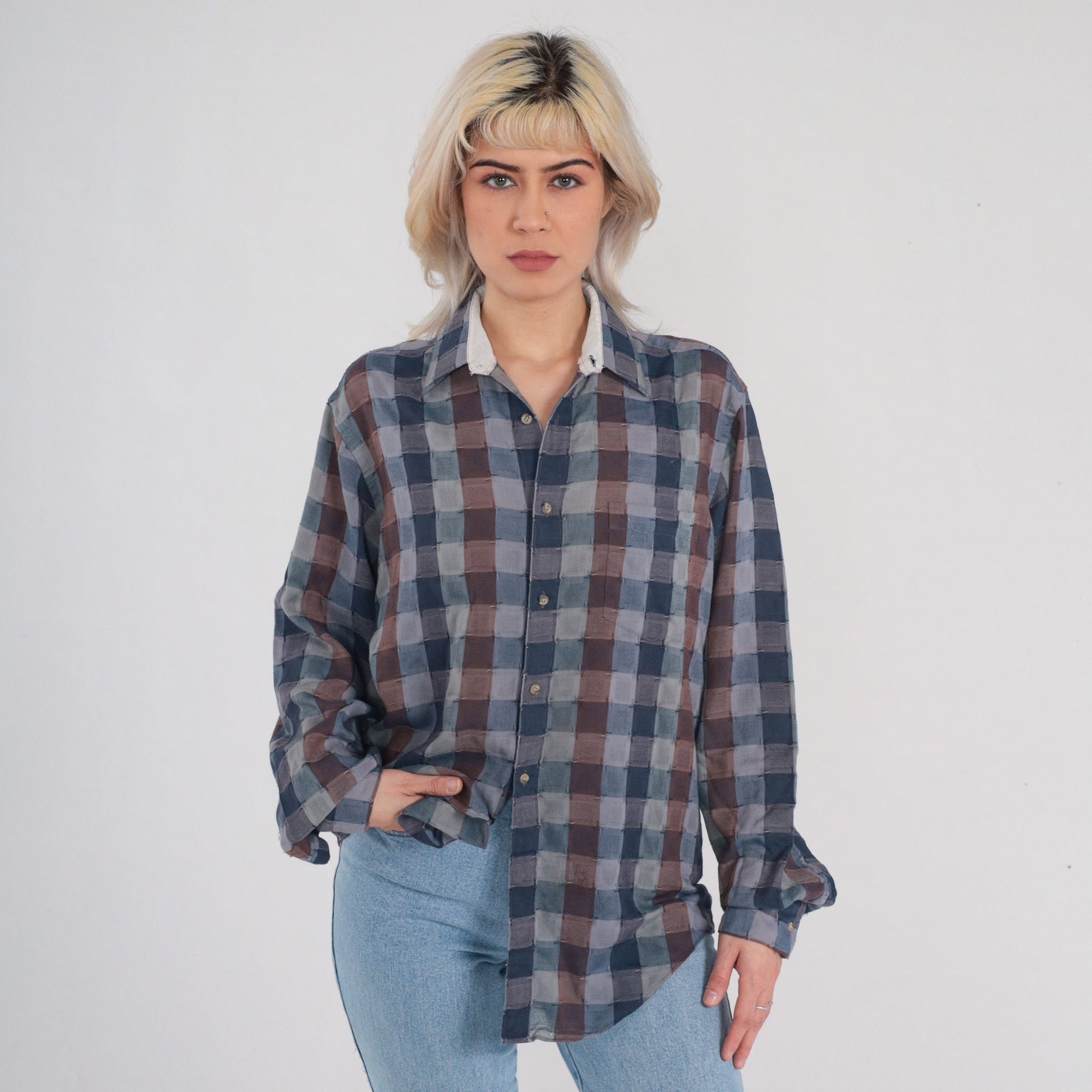90s Grey Checkered Button-Up Shirt Long Sleeve Plaid Collared Small