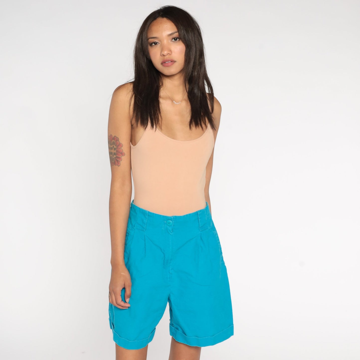 90s Blue Pleated High-Waist Shorts Cuffed Ramie Cotton Small