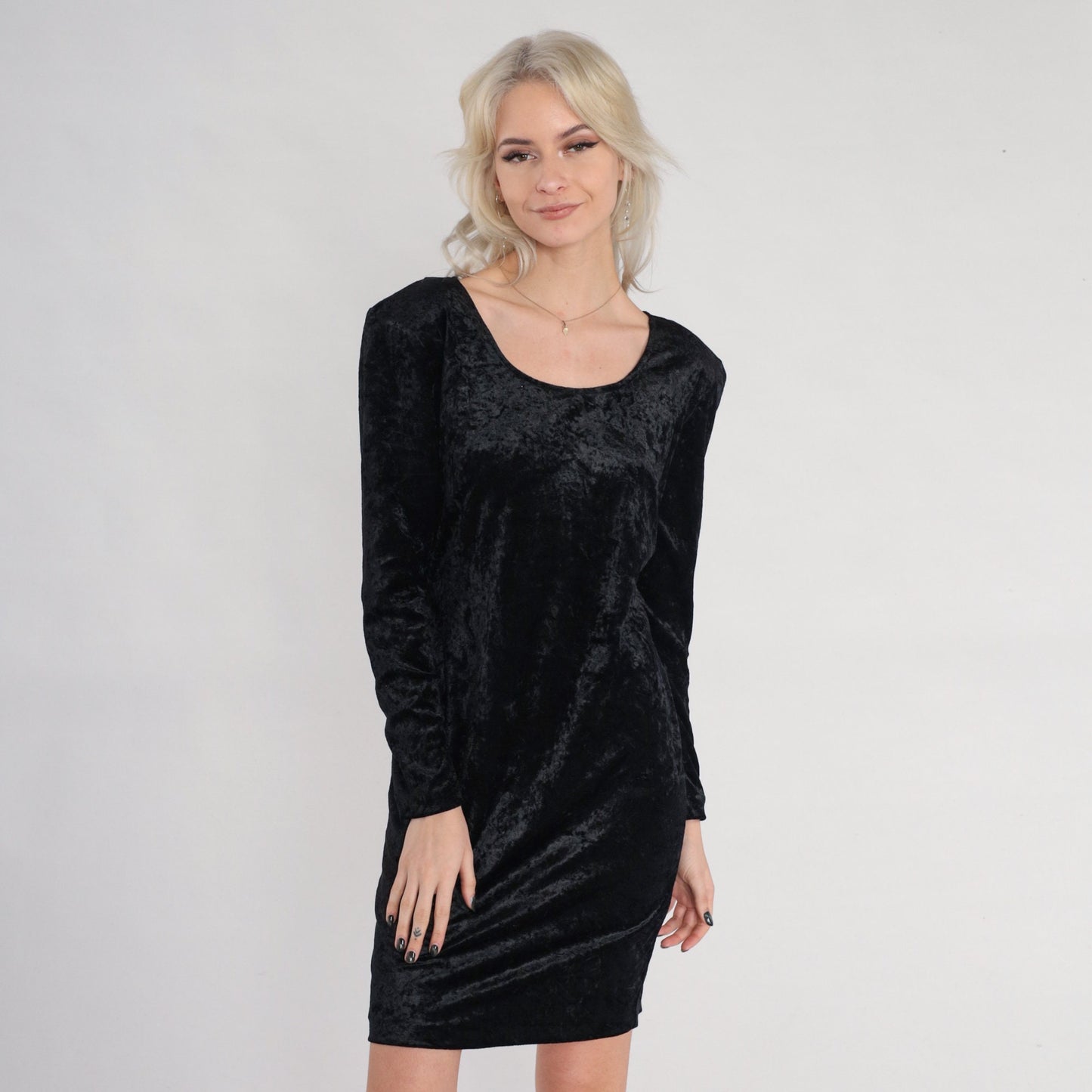 90s All That Jazz Black Velvet Mini Dress Long Sleeve Sheath Medium