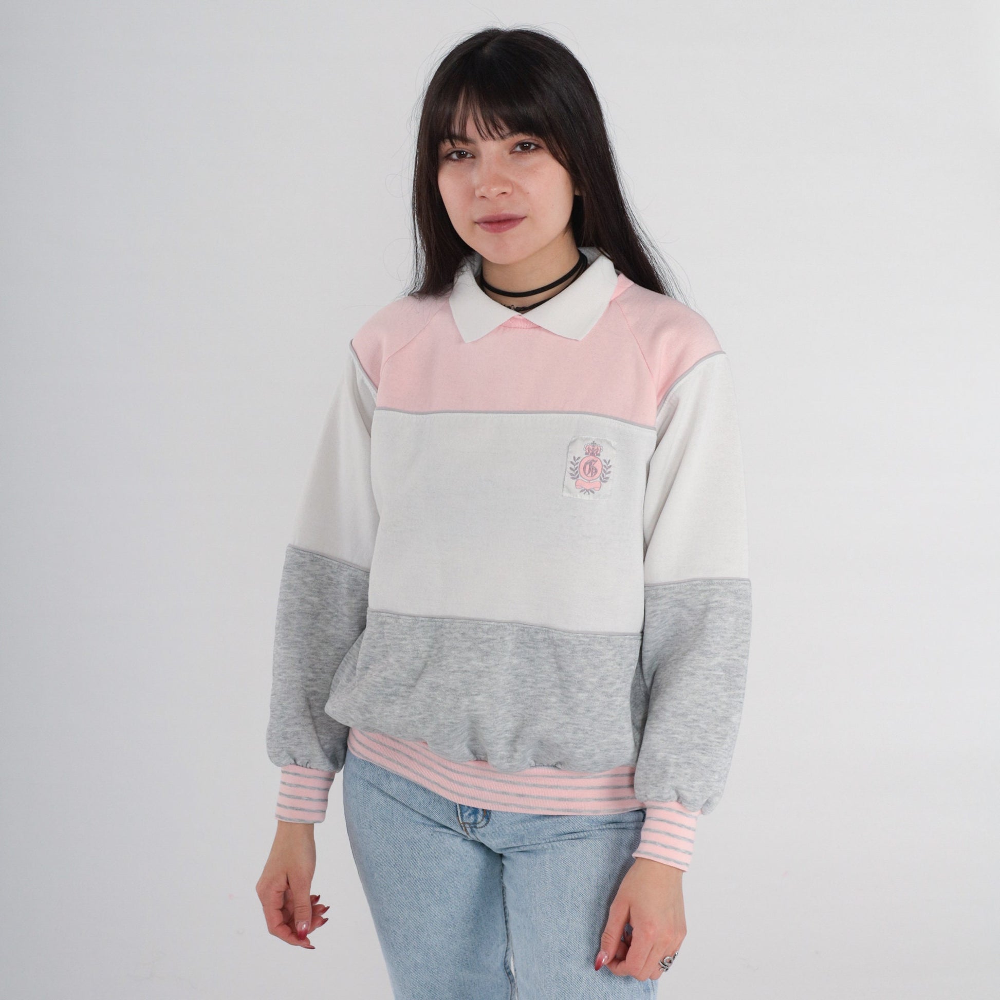 90s Colour Block Sweatshirt Grey Pink White Crest Pullover Medium
