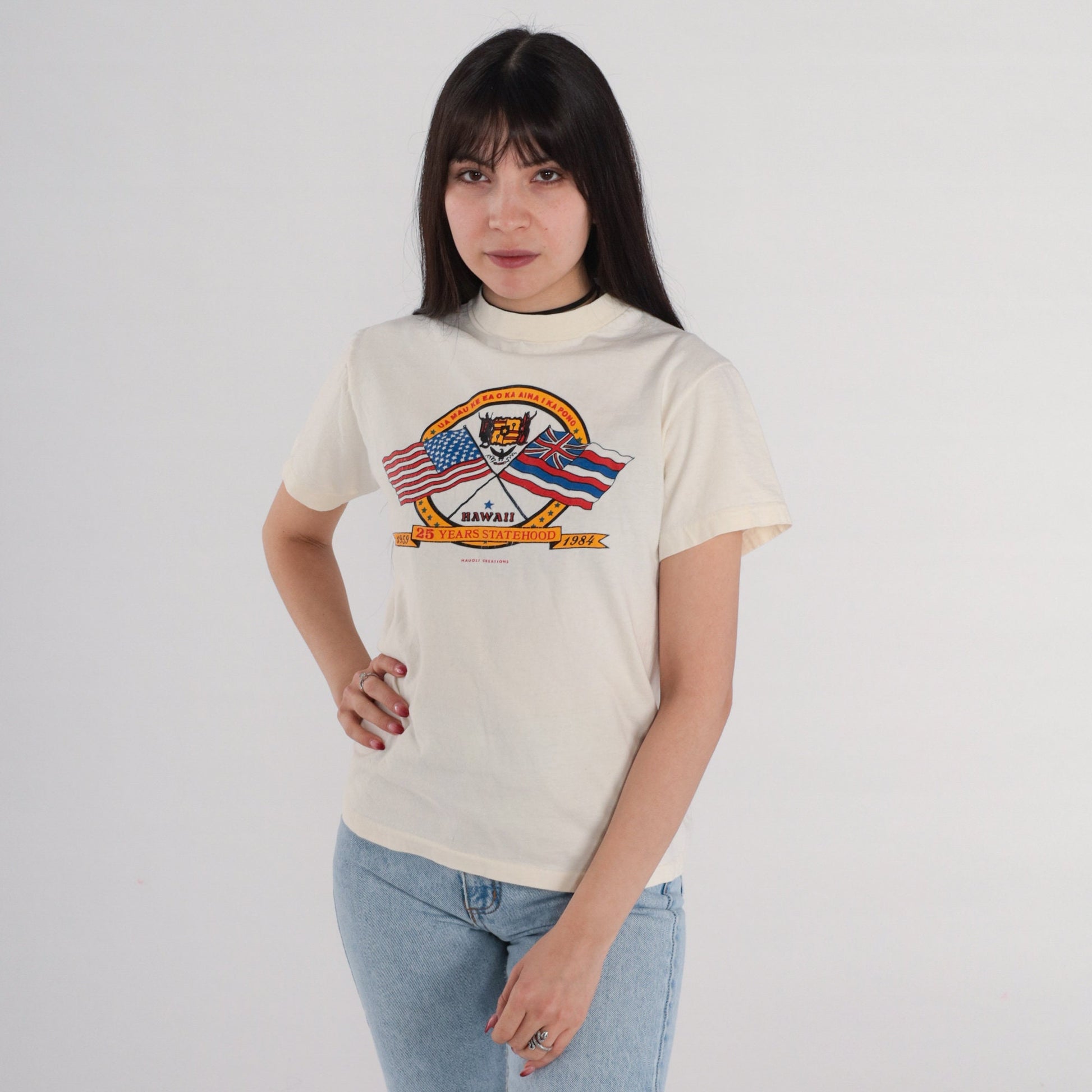 1984 Hawaii 25 Years Statehood Graphic T-Shirt Cream Cotton Small