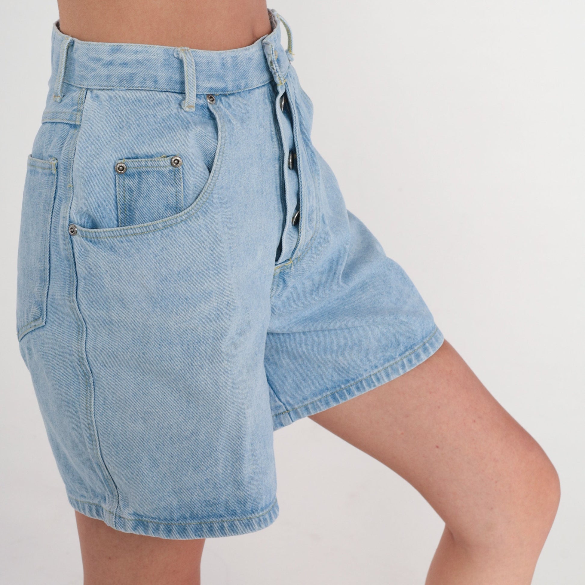 80s High-Waisted Denim Shorts Button Fly Light Wash Jean Shorts Small