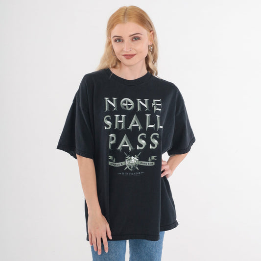 2005 Legend of Zelda Hyrule Master None Shall Pass Graphic Tee Black XL