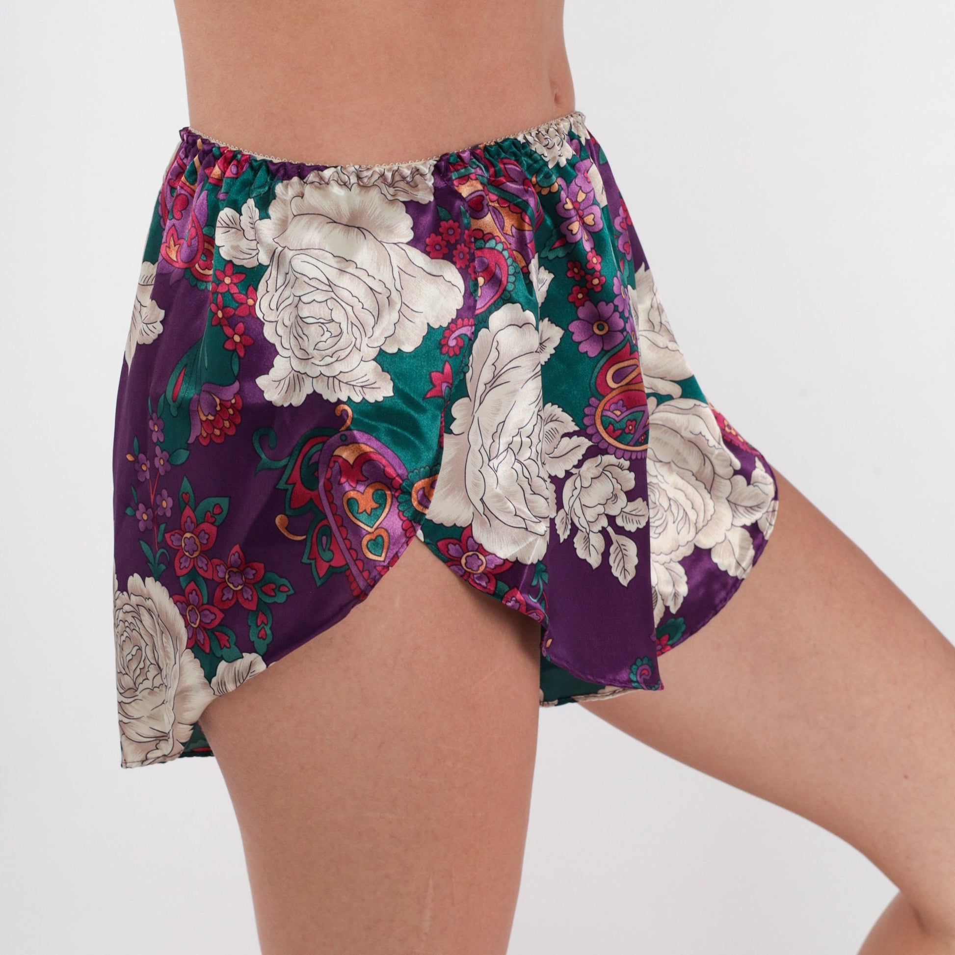90s Paisley Floral Tap Shorts Satin Dolphin Cut Sleep Shorts Small