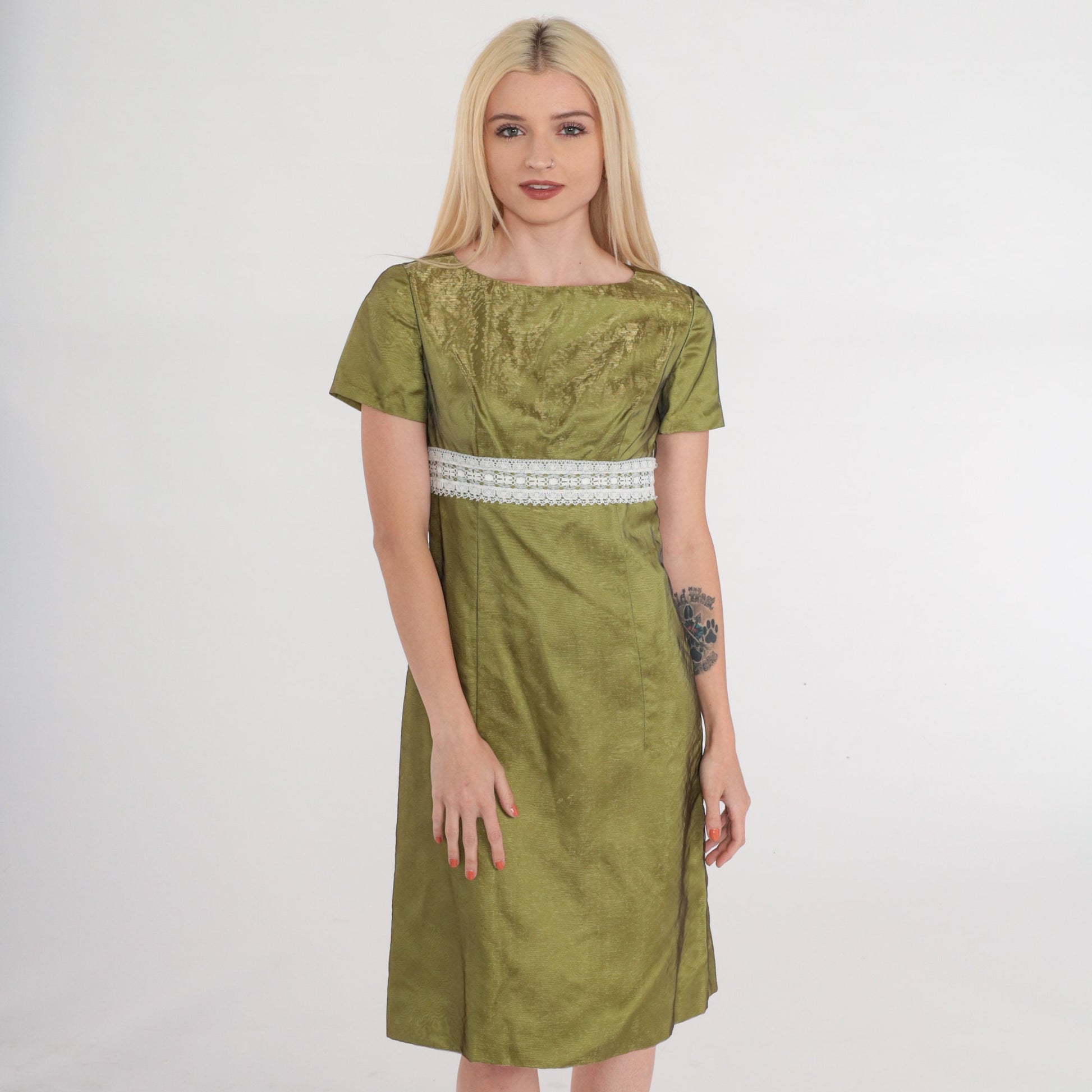 60s Iridescent Green Mini Dress Empire Waist Lace Trim Short Sleeve Extra Small