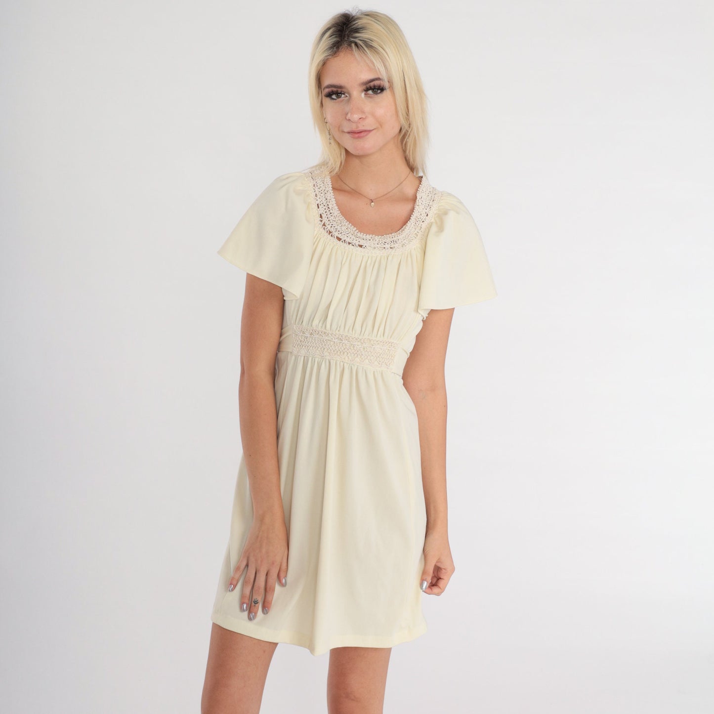 70s Cream Babydoll Mini Dress Macrame Trim Flutter Sleeve Empire Waist Small