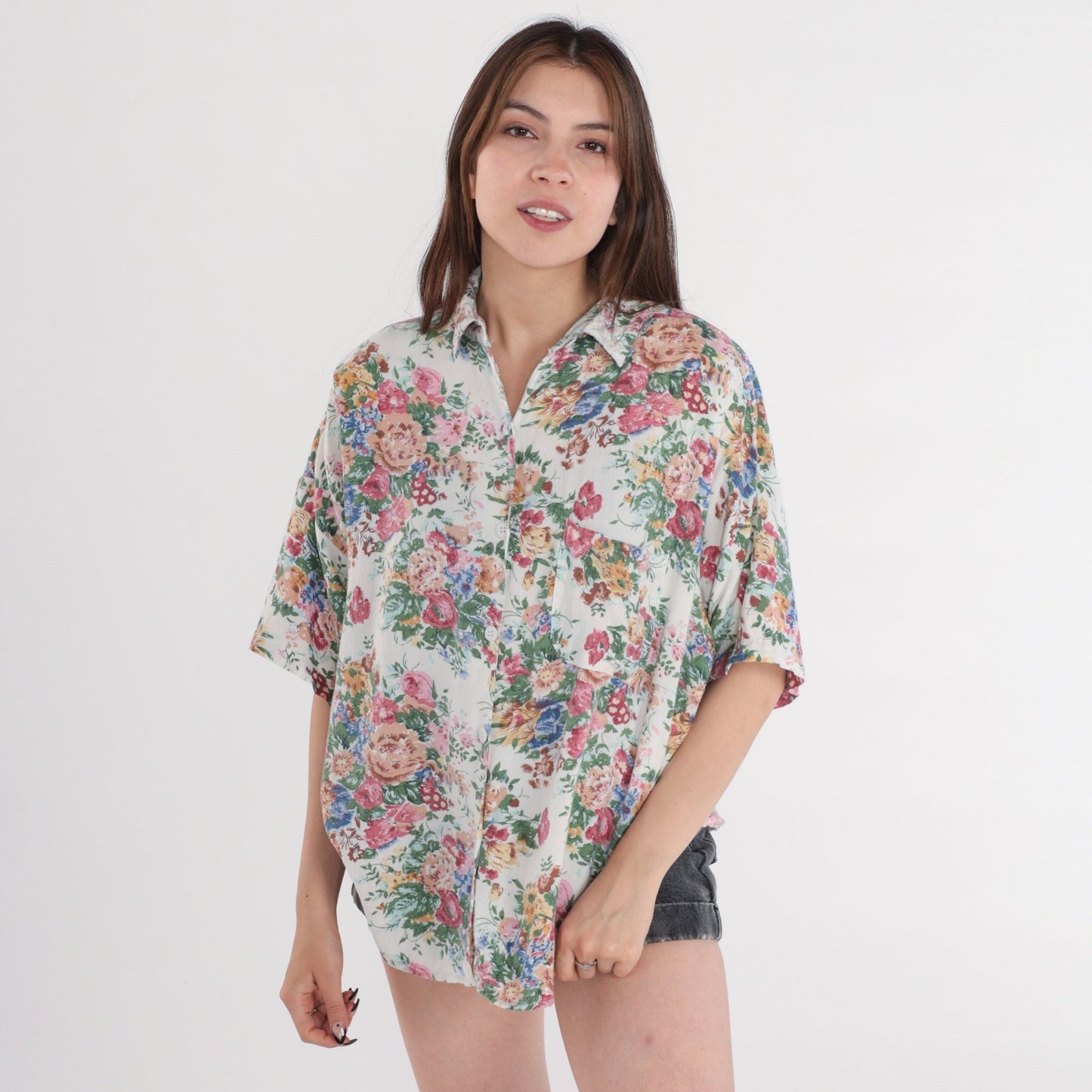 90s White Floral Button-Up Blouse Short Sleeve Collared Shirt Rose Print Large