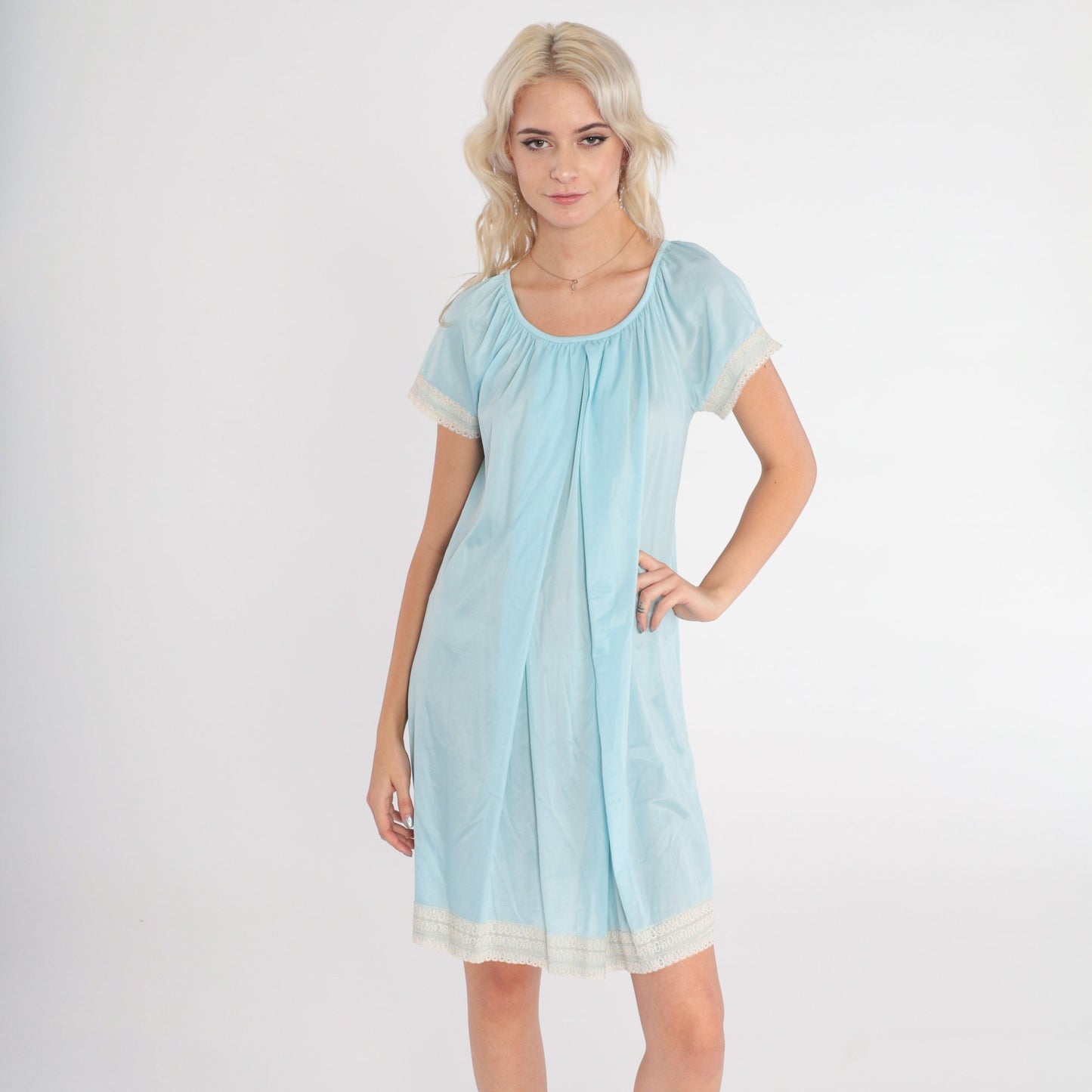 90s Baby Blue Nursing Nightgown Mini Lace Trim Short Sleeve Medium M