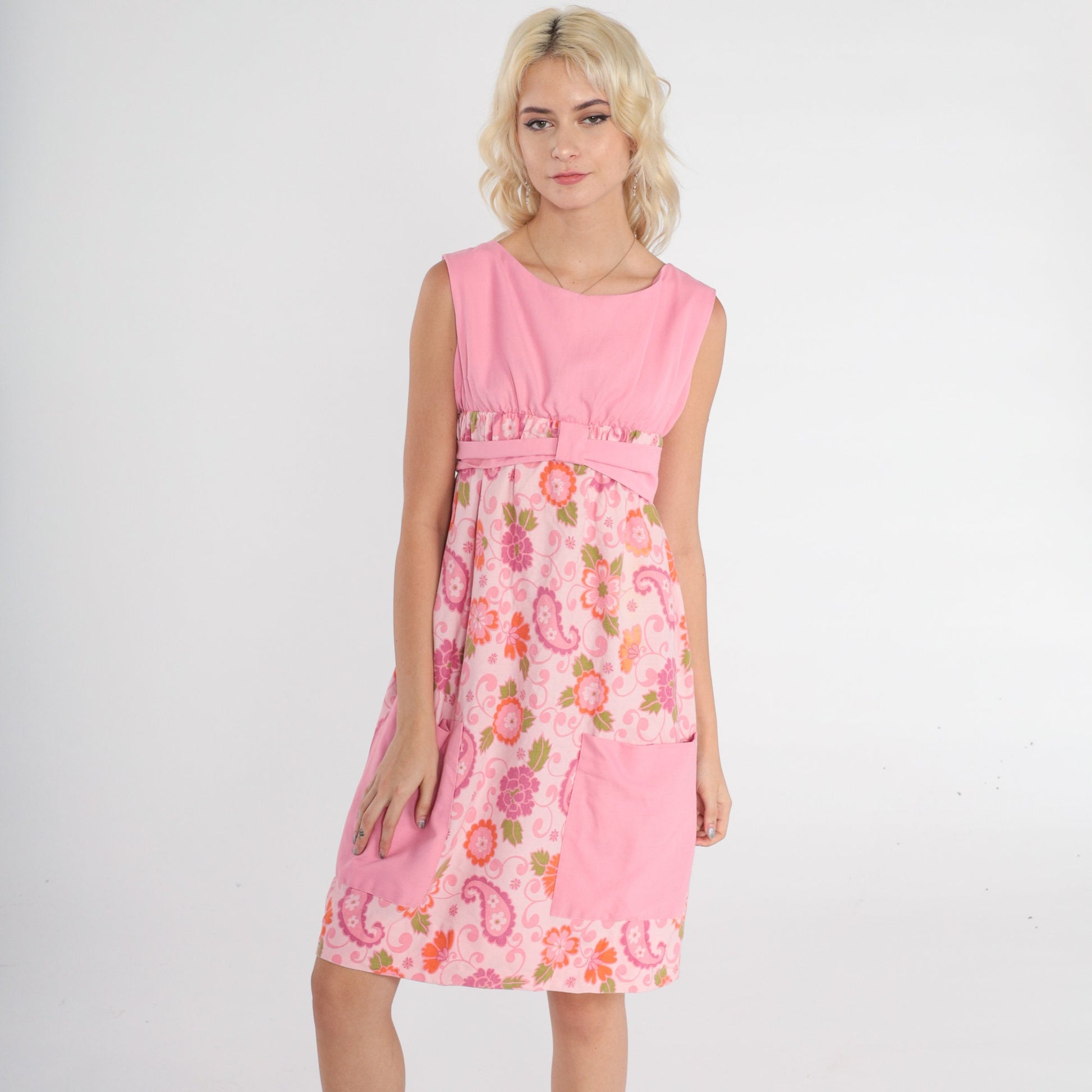 70s Pink Floral Empire Waist Mini Dress Sleeveless Tie Belt Pockets XS
