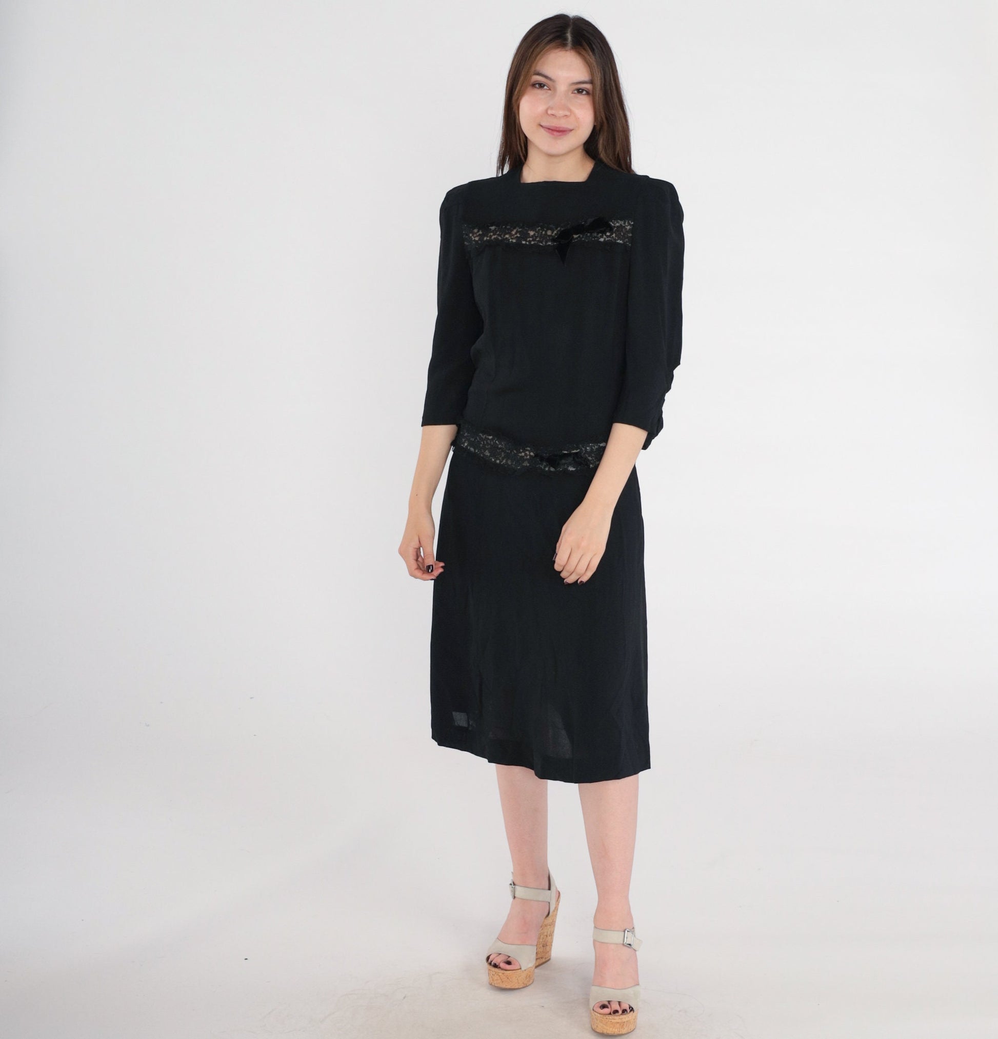 1950s Black Lace Trim Party Dress Shift Drop Waist Bow Tea Length Extra Small