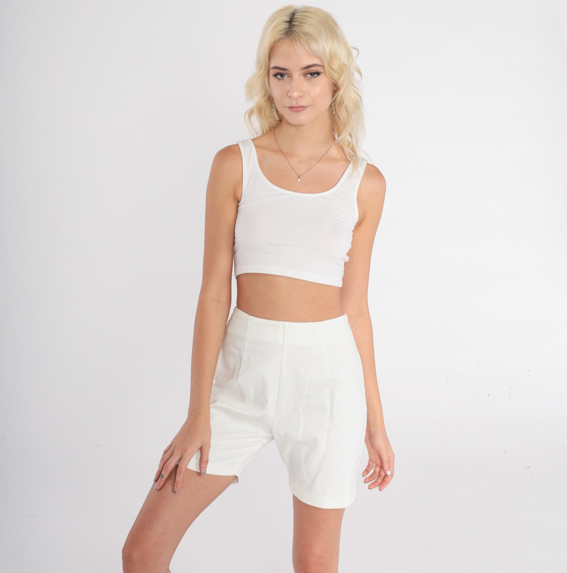 70s White Cotton High-Waist Bermuda Shorts Rear Zipper Extra Small