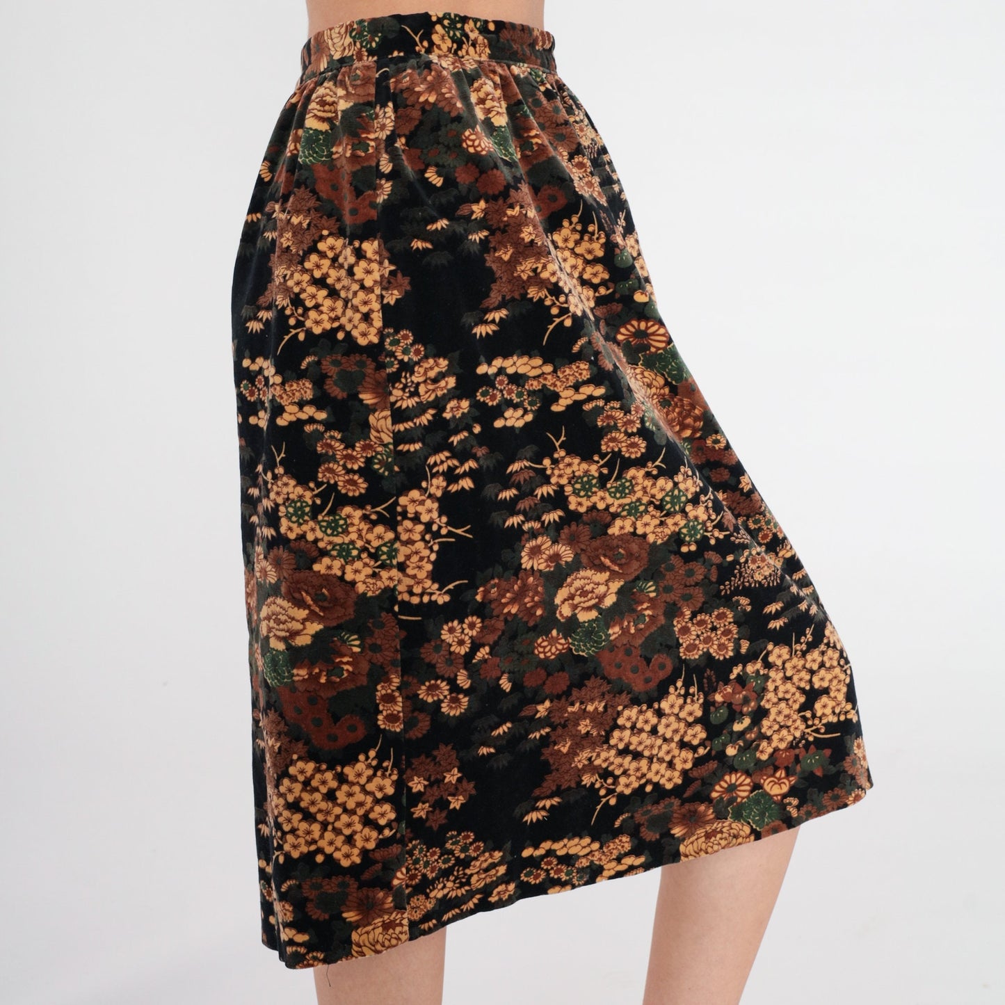 80s Black Velvet Floral Midi Skirt High Waisted Pencil Cut Small