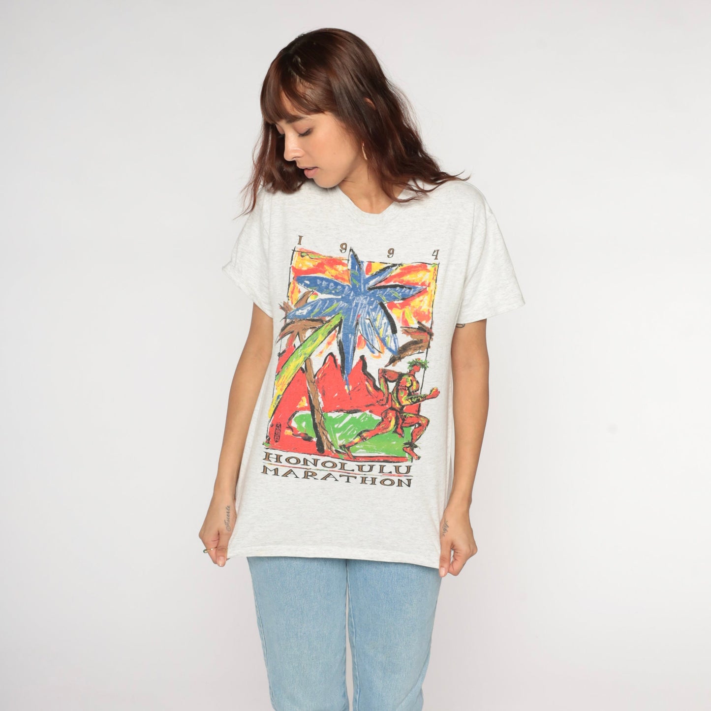 1994 Honolulu Marathon Graphic Tee 90s Hawaii Running T-Shirt Heather Grey Small