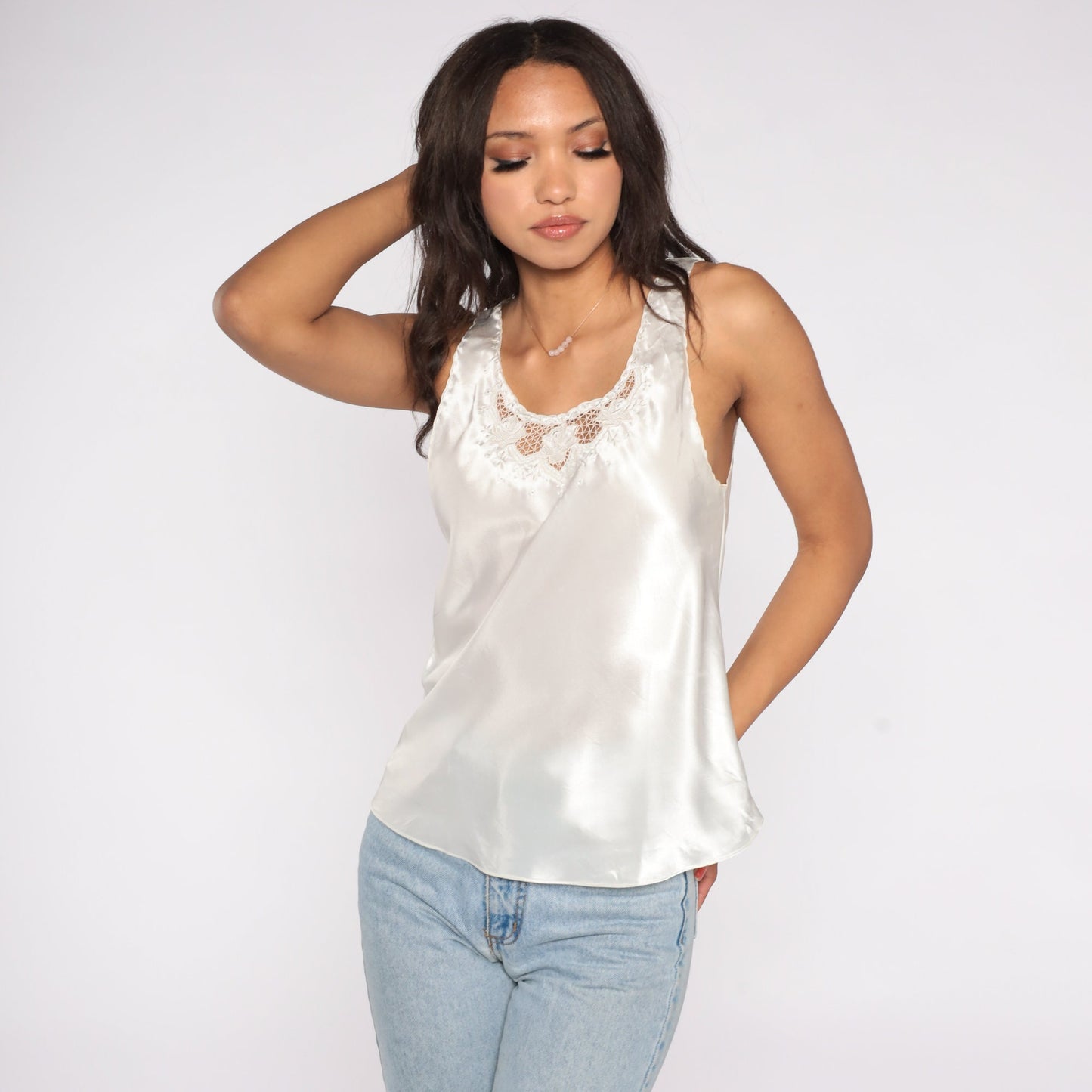 90s White Satin Cutout Tank Top Floral Embroidered Sleeveless Blouse Medium