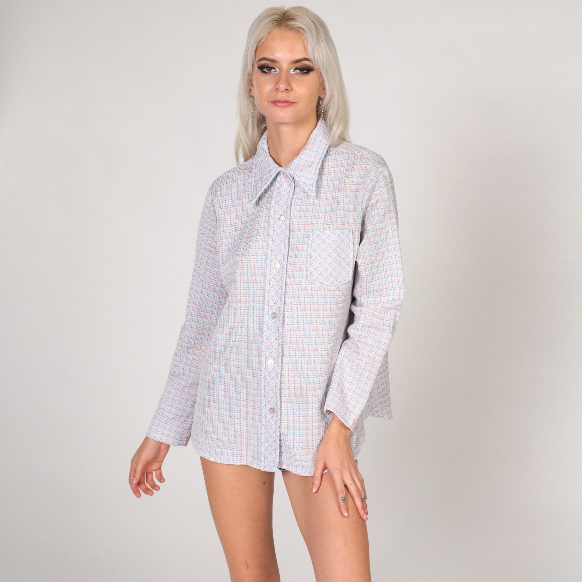 70s Checkered Button-Up Blouse Long Sleeve Pointed Collar White Coral Blue Small