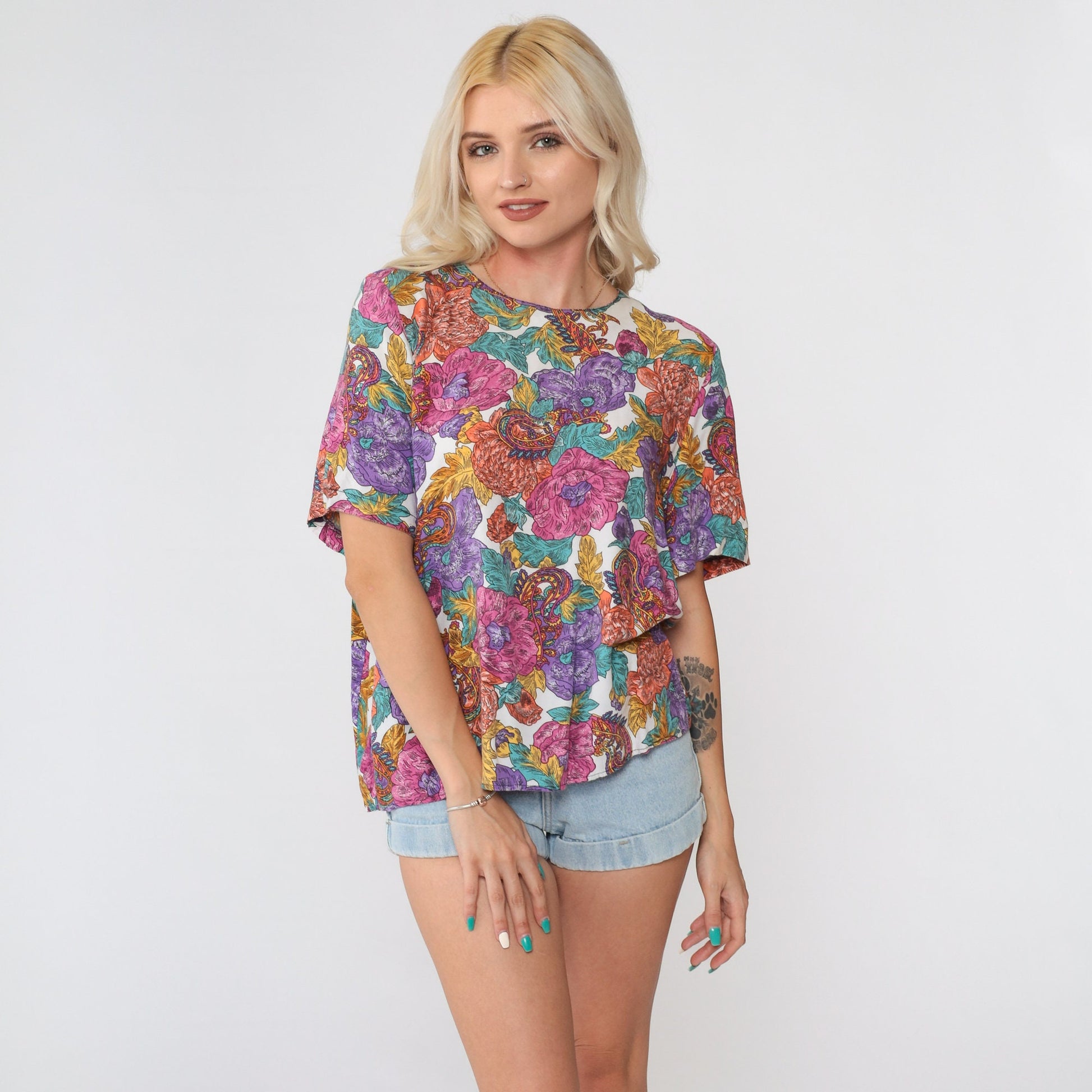 90s Paisley Floral Rayon Blouse Short Sleeve Pink Purple White Small