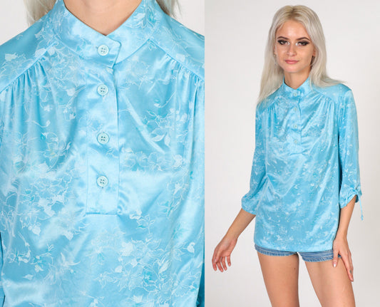 70s Blue Floral Embossed Blouse Mandarin Collar 3/4 Sleeve Button-Up Small