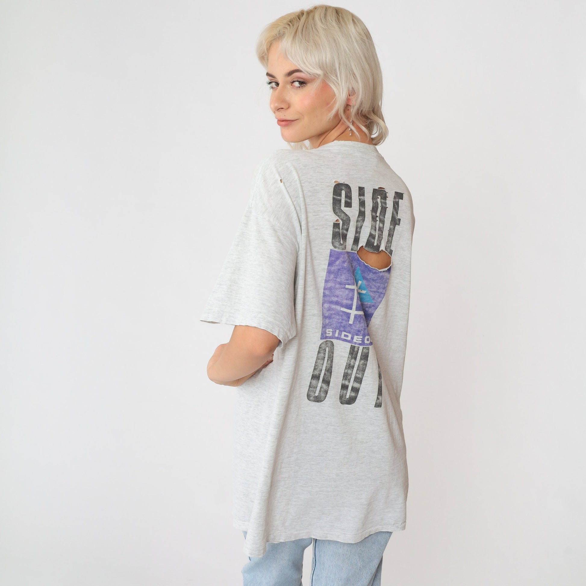 90s Sideout Volleyball Graphic T-Shirt Heather Grey Distressed Extra Large XL