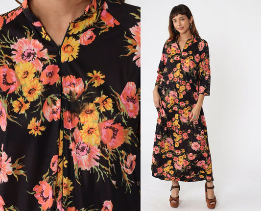 70s Black Floral Maxi Nightgown Zip Front 3/4 Sleeve Loungewear Large