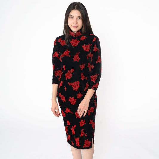 90s Black Velvet Cheongsam Dress Red Rose Floral Mandarin Collar Midi Small