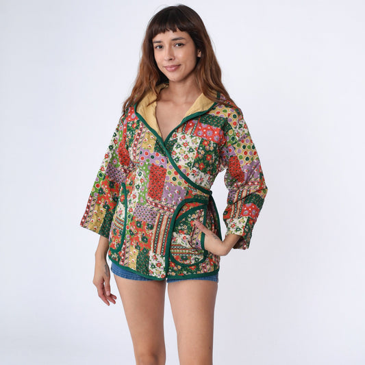 70s Patchwork Floral Quilted Hooded Jacket Green Wrap Toggle Small