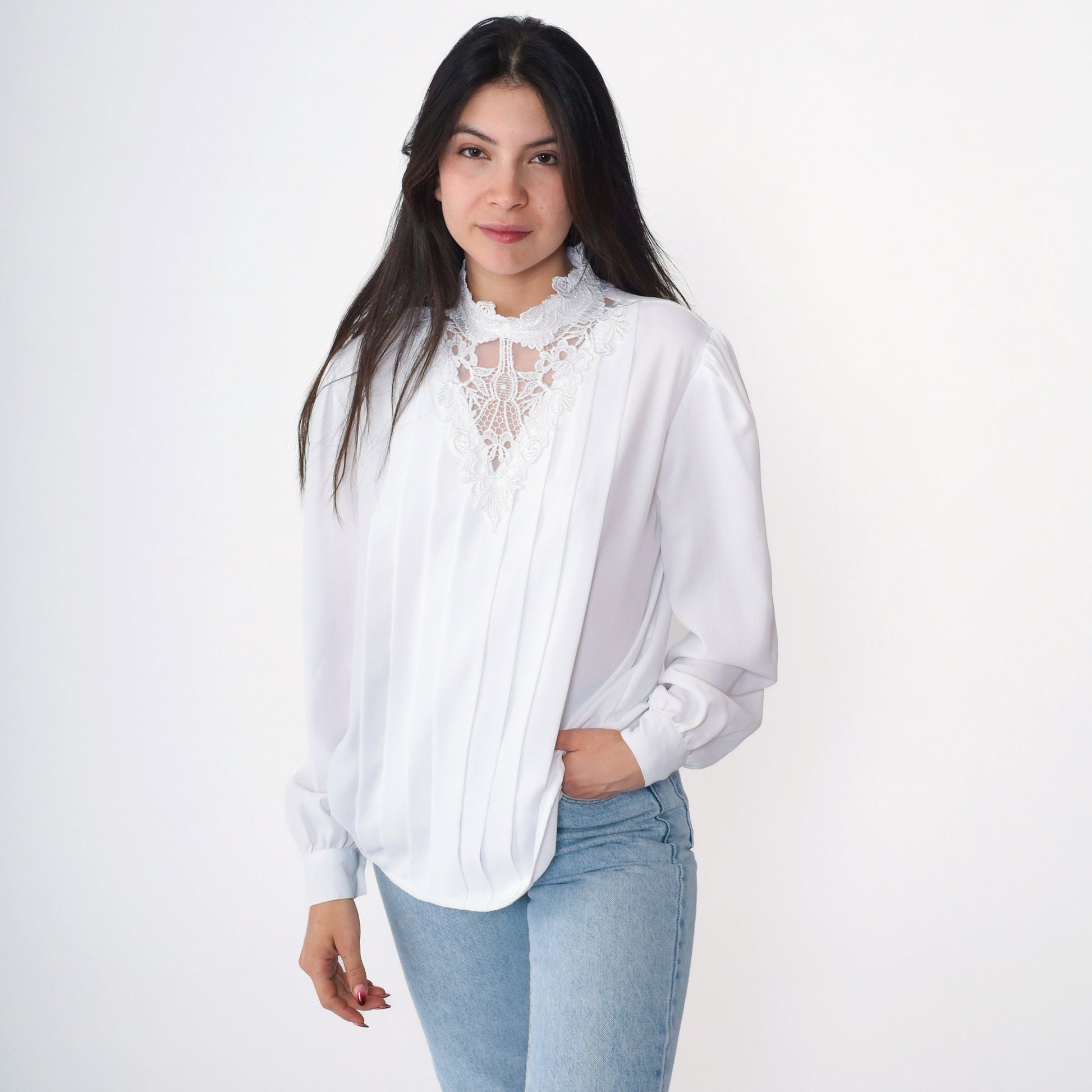 90s White Lace Collar Blouse Puff Sleeve Pleated Front Small