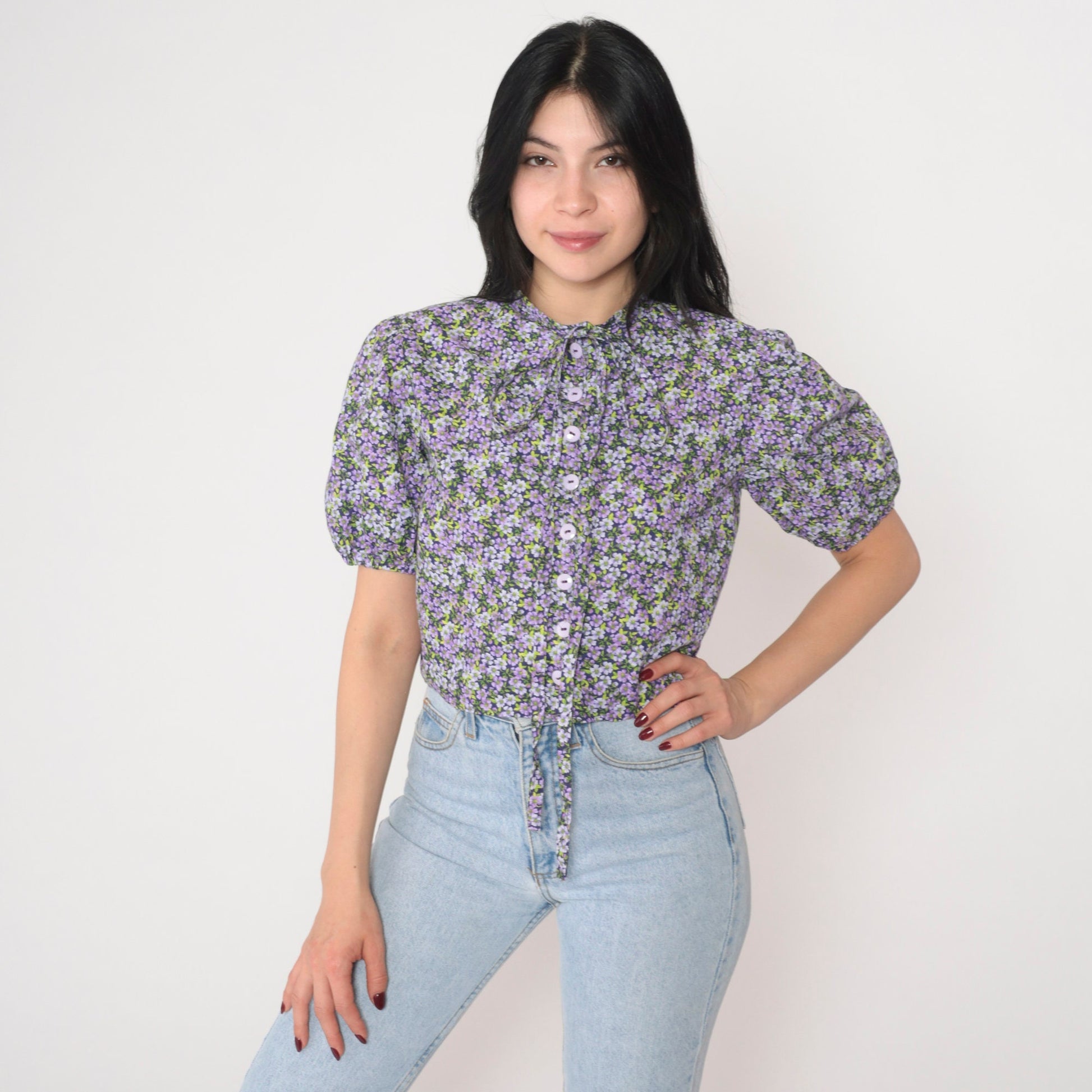 90s Purple Floral Crop Top Puff Sleeve Button-Up Blouse Tie Neck Small