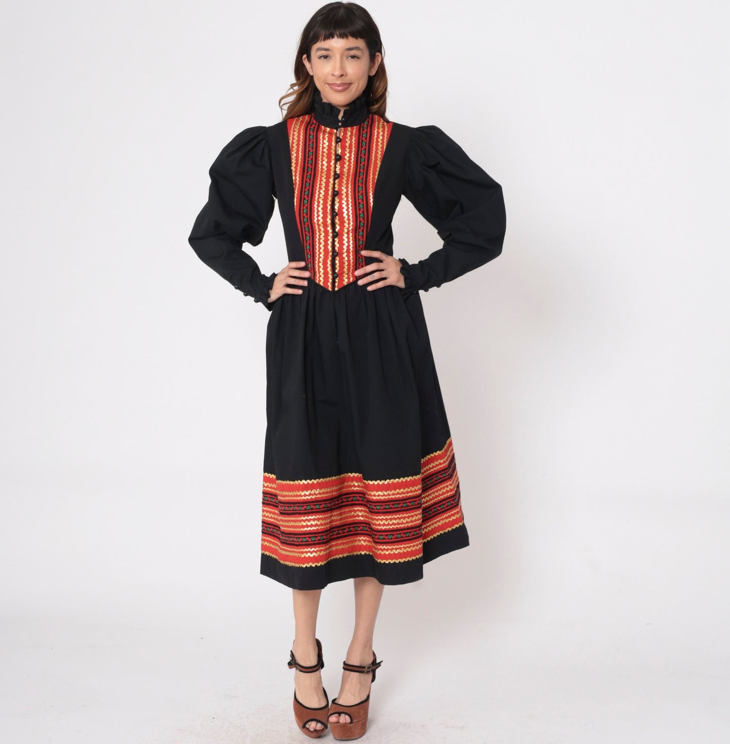 70s Black Floral Embroidered Midi Dress Leg Of Mutton Sleeve Gold Ric Rac Small