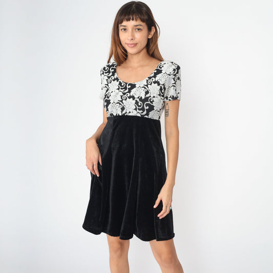 90s Molly Malloy Floral Velvet Mini Dress Black White Empire Waist Small Medium
