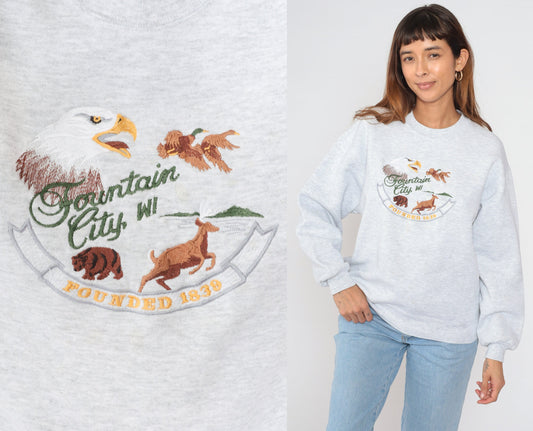90s Fountain City Wisconsin Embroidered Wildlife Sweatshirt Heather Grey Medium