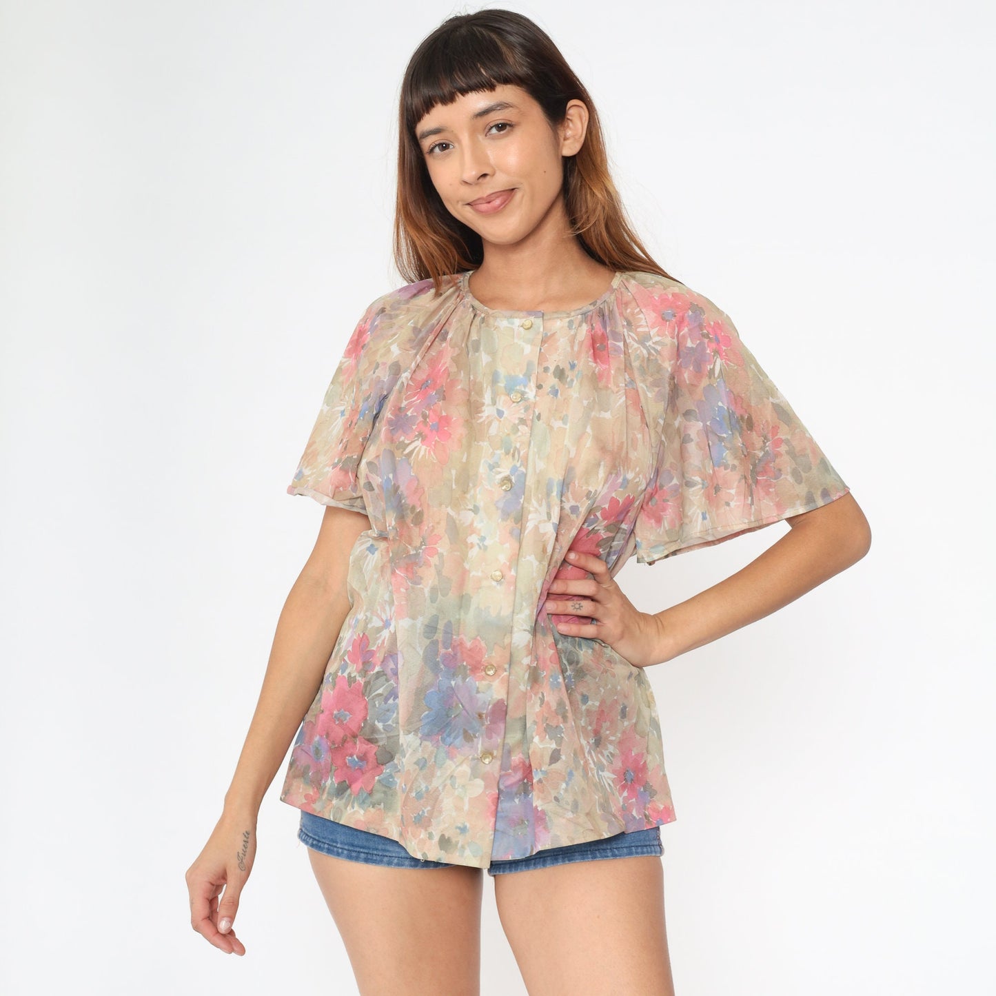 70s Watercolor Floral Button-Up Blouse Short Flutter Sleeve Pink Tan White Medium Large