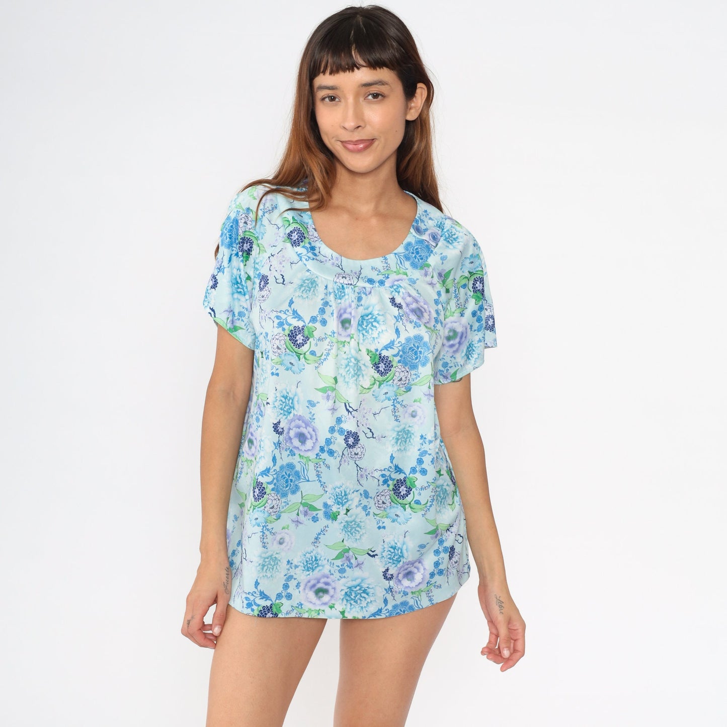Y2K Light Blue Floral Blouse Short Sleeve Scoop Neck Pullover Medium Large