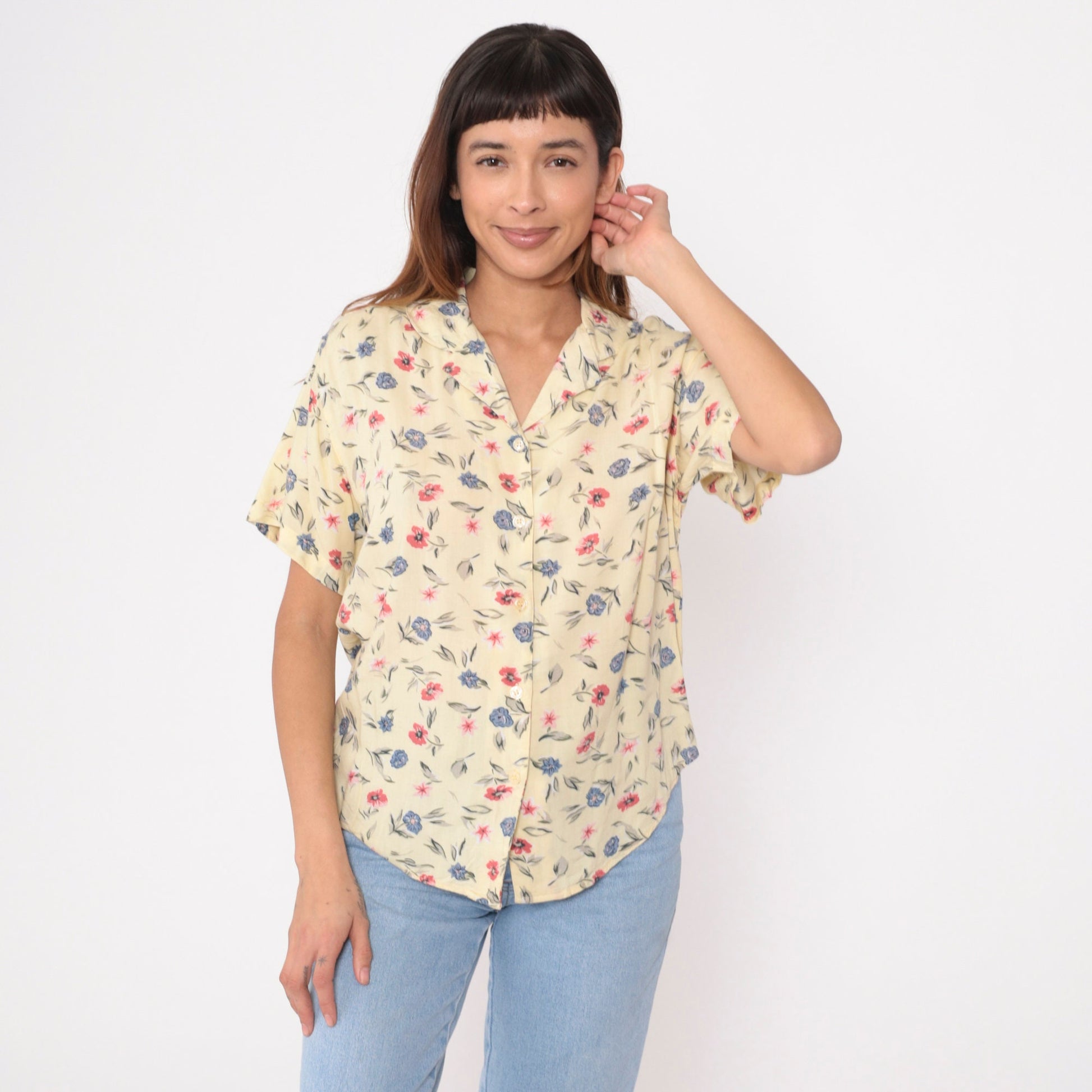 90s Light Yellow Floral Button-Up Blouse Short Sleeve Rayon Small