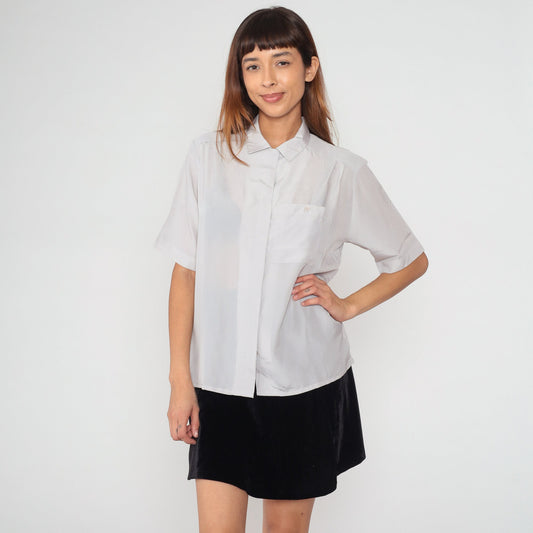 80s Pale Grey Button-Up Blouse Short Sleeve Collared Shirt Medium