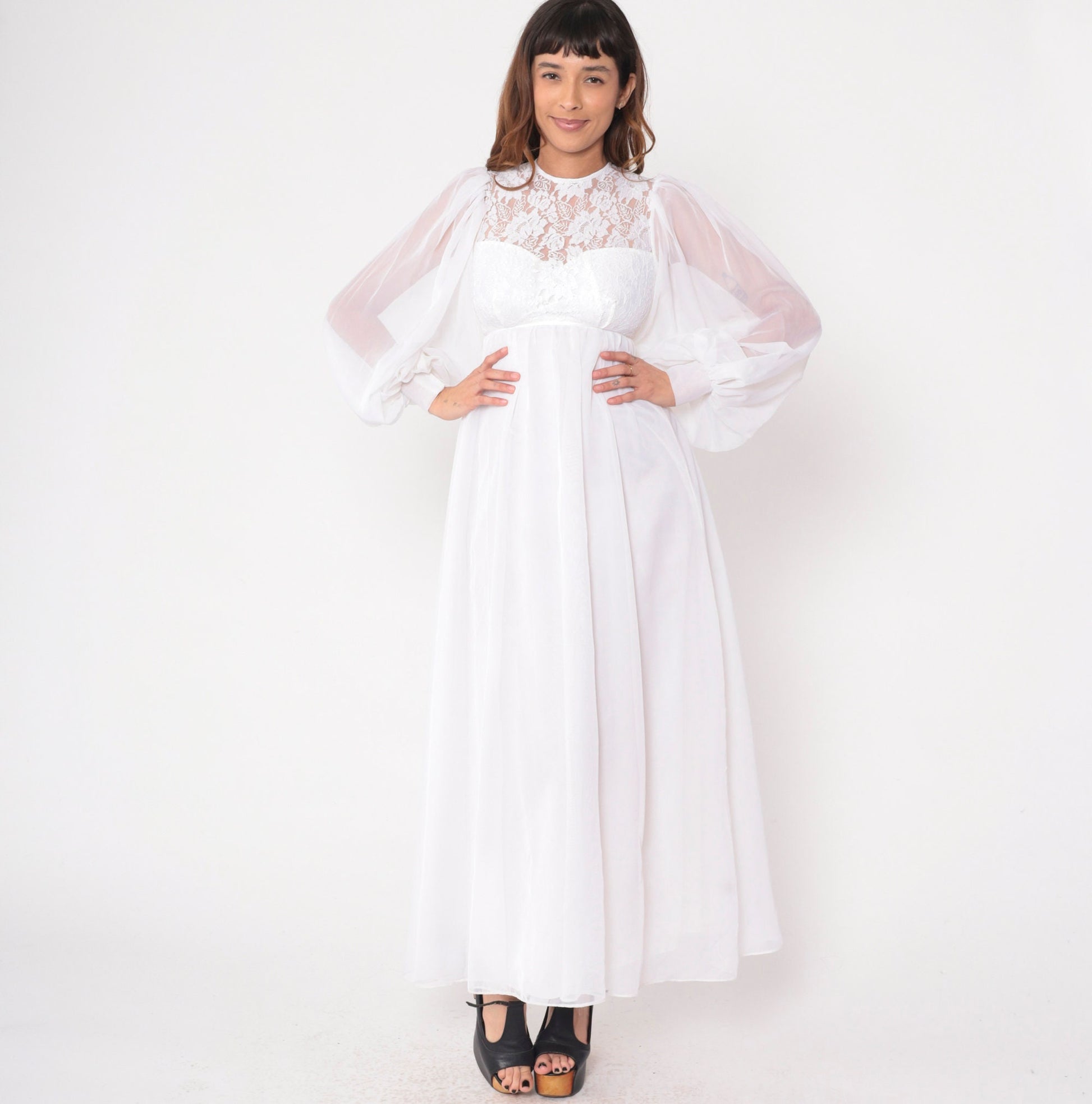 70s White Lace Maxi Wedding Dress Empire Waist Balloon Sleeve Sweetheart Neckline Extra Small