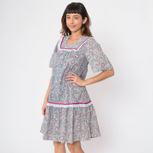 80s Paisley Floral Midi Dress Lace Yoke Tent Cut Ruffled Hem Cotton Small