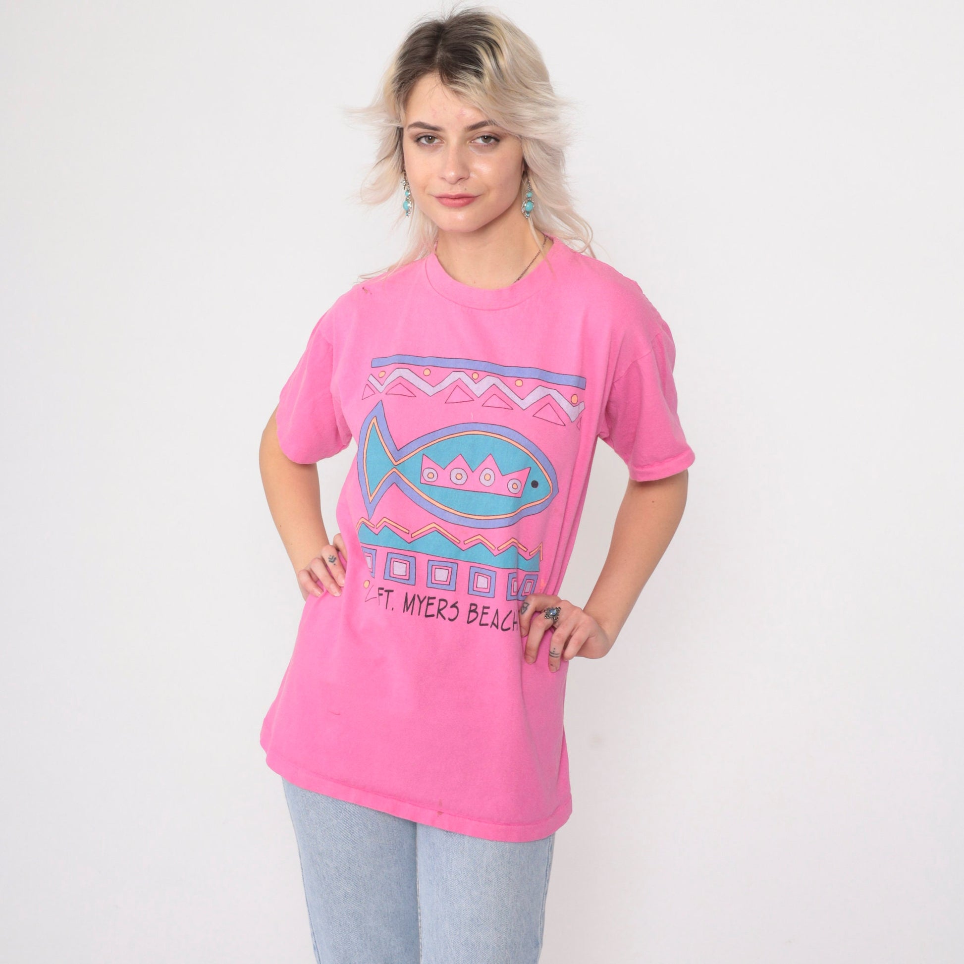 90s Fort Myers Beach Tropical Fish Graphic Tee Hot Pink Cotton Medium