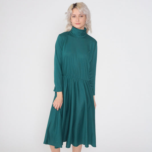 70s Green Turtleneck Midi Dress High Waisted Long Sleeve Pockets Medium