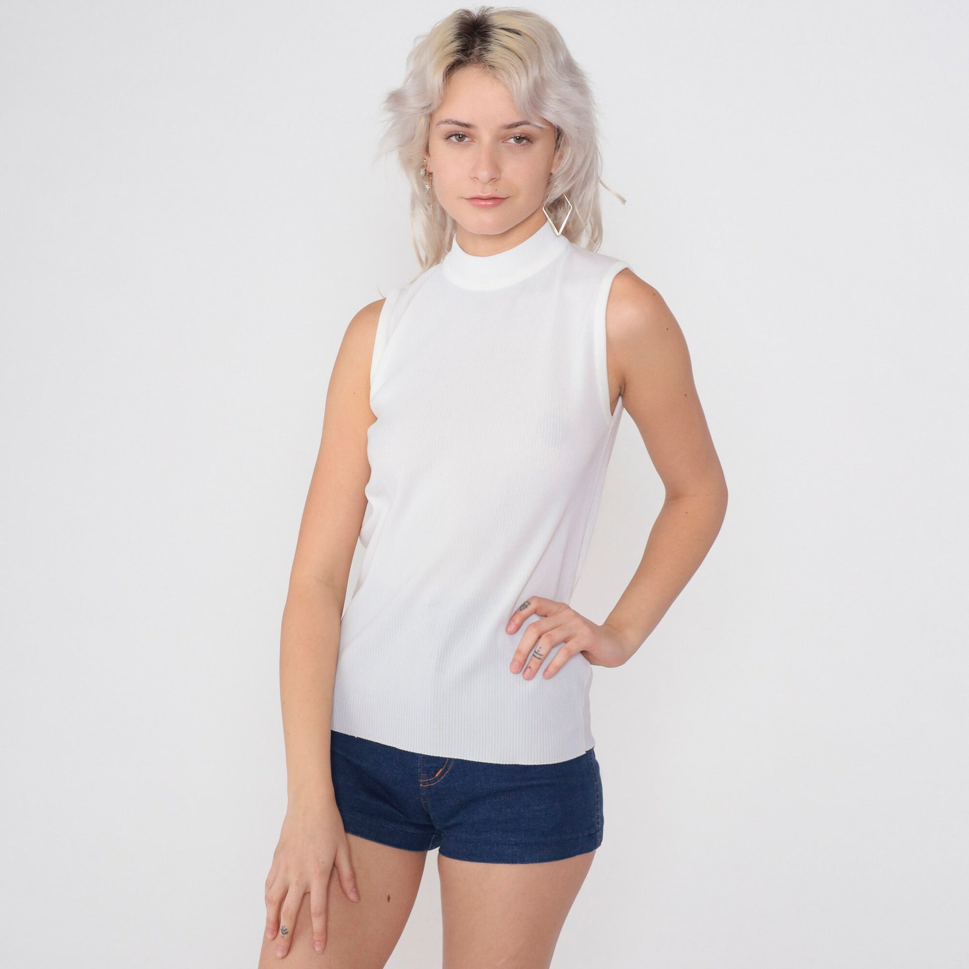 70s White Ribbed Mock Neck Sleeveless Tank Top Extra Small