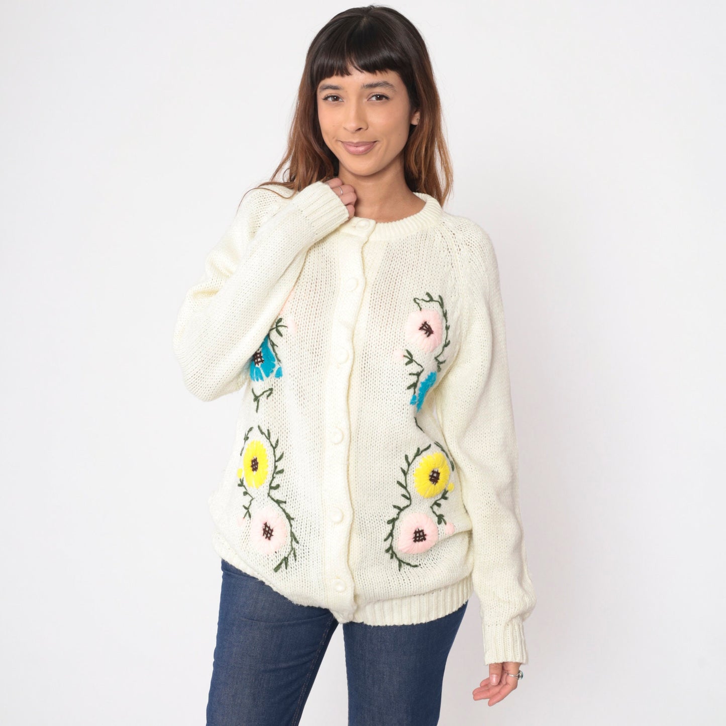 70s Floral Embroidered Cardigan Sweater Off-White Raglan Knit Large