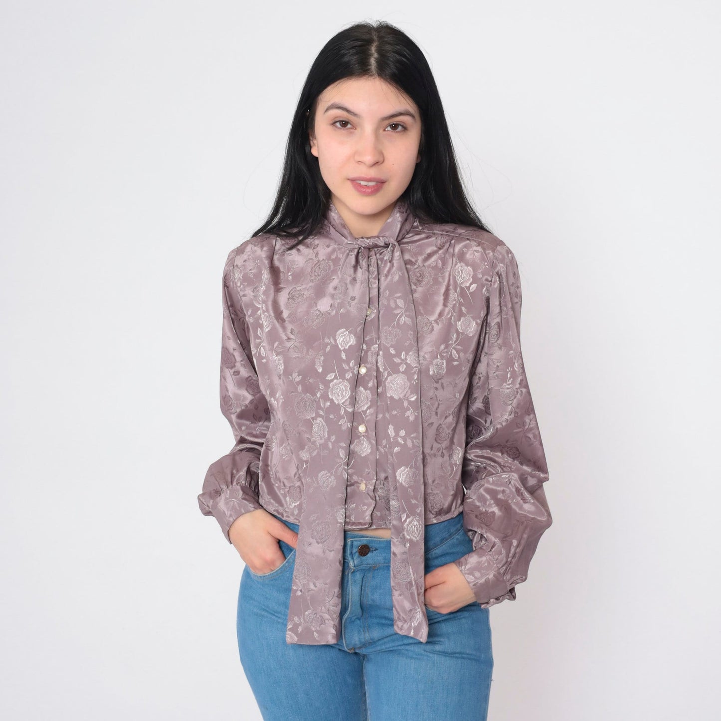 70s Purple Floral Ascot Blouse Embossed Button-Up Crop Top Long Sleeve Medium