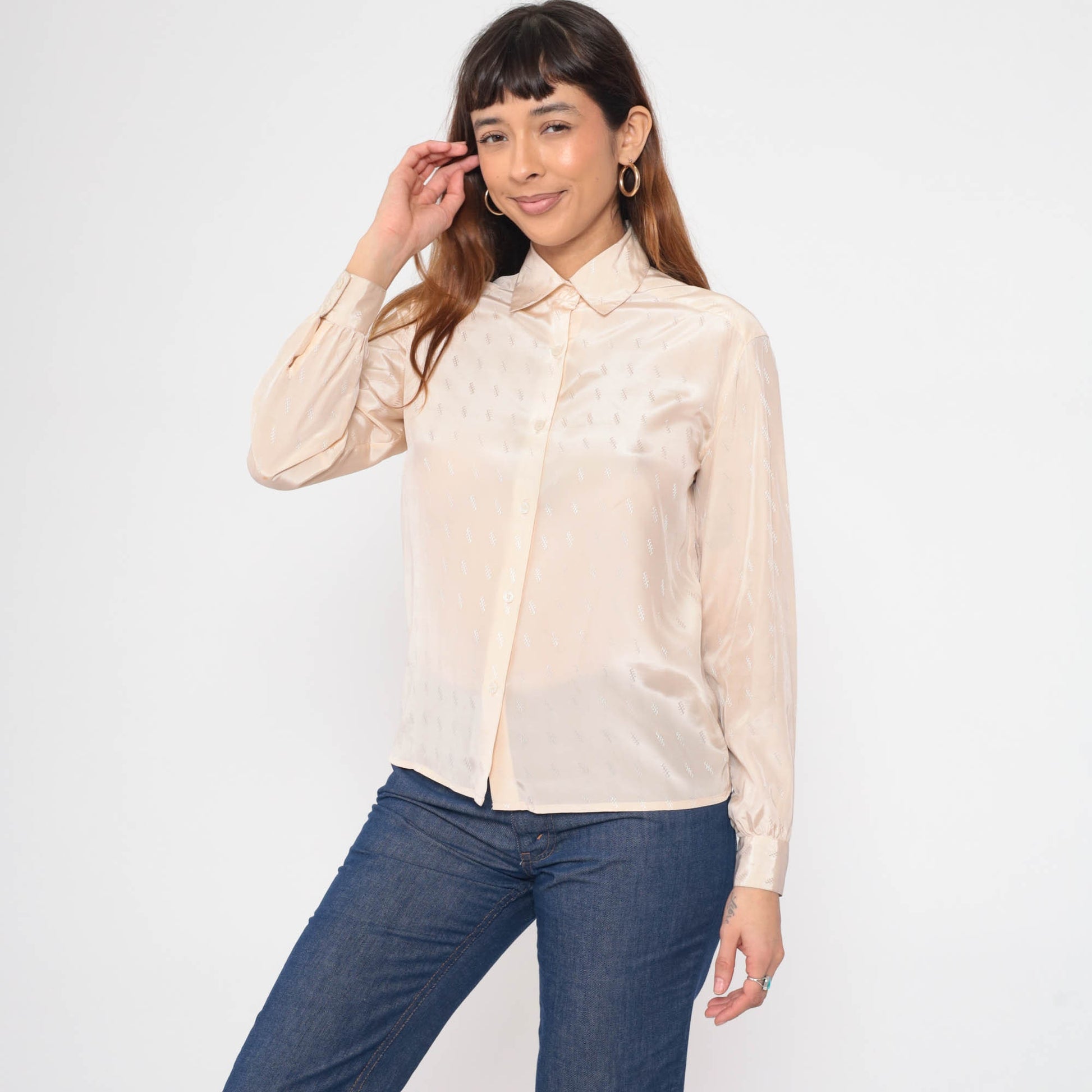 80s Cream Embossed Geometric Button-Up Blouse Long Sleeve Collared Shirt Small