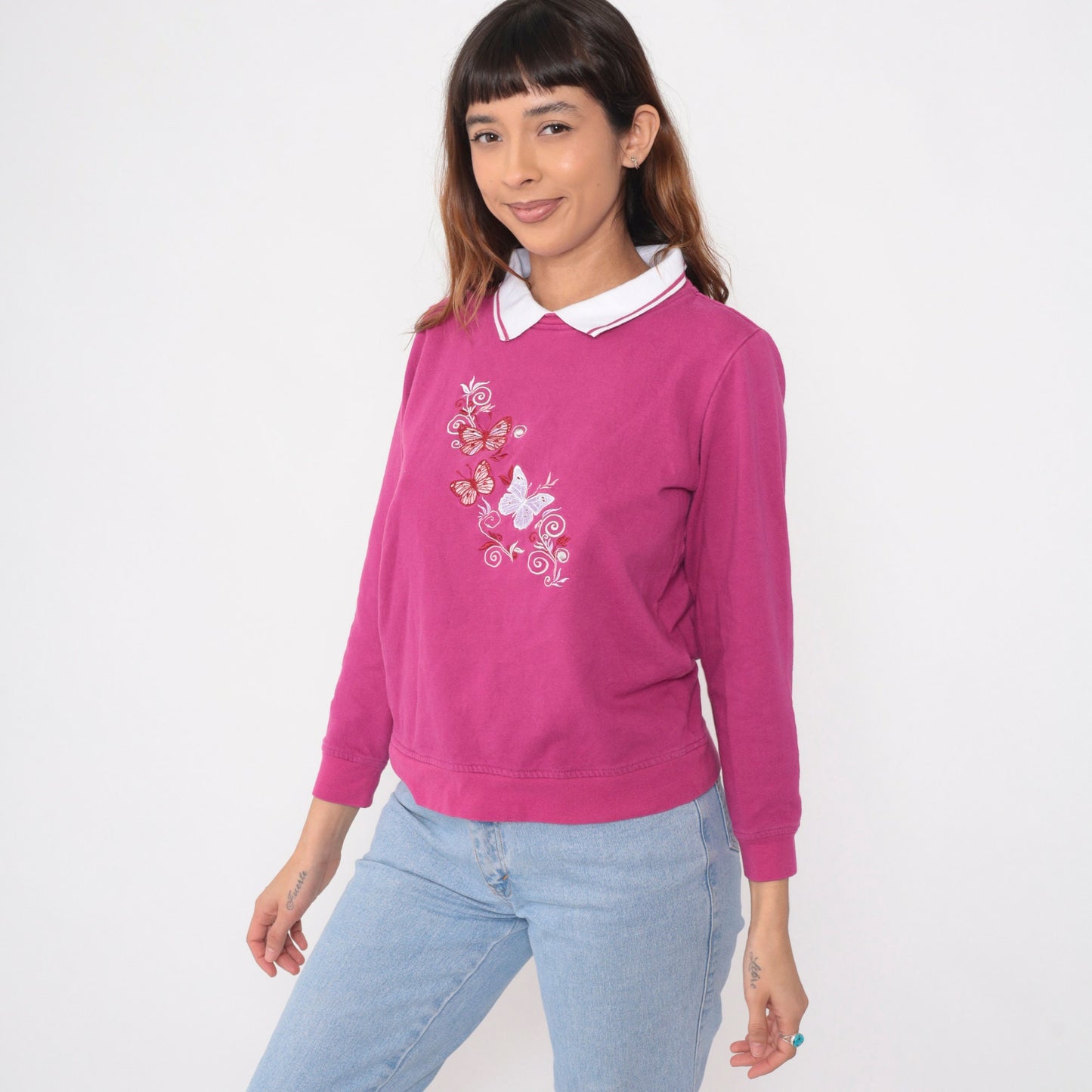 90s Butterfly Embroidered Sweatshirt Magenta Collared Graphic Medium