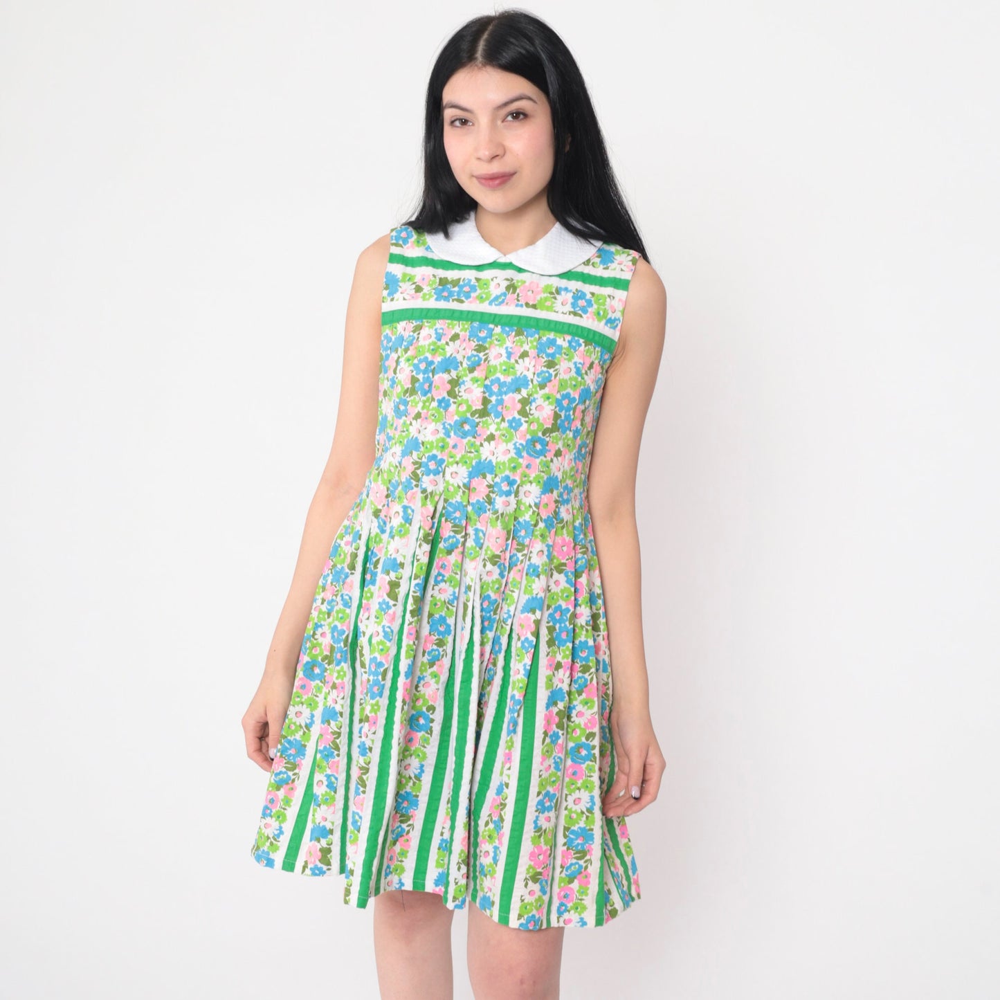 1960s Floral Seersucker Mini Dress Peter Pan Collar Pleated A-Line Green Extra Small