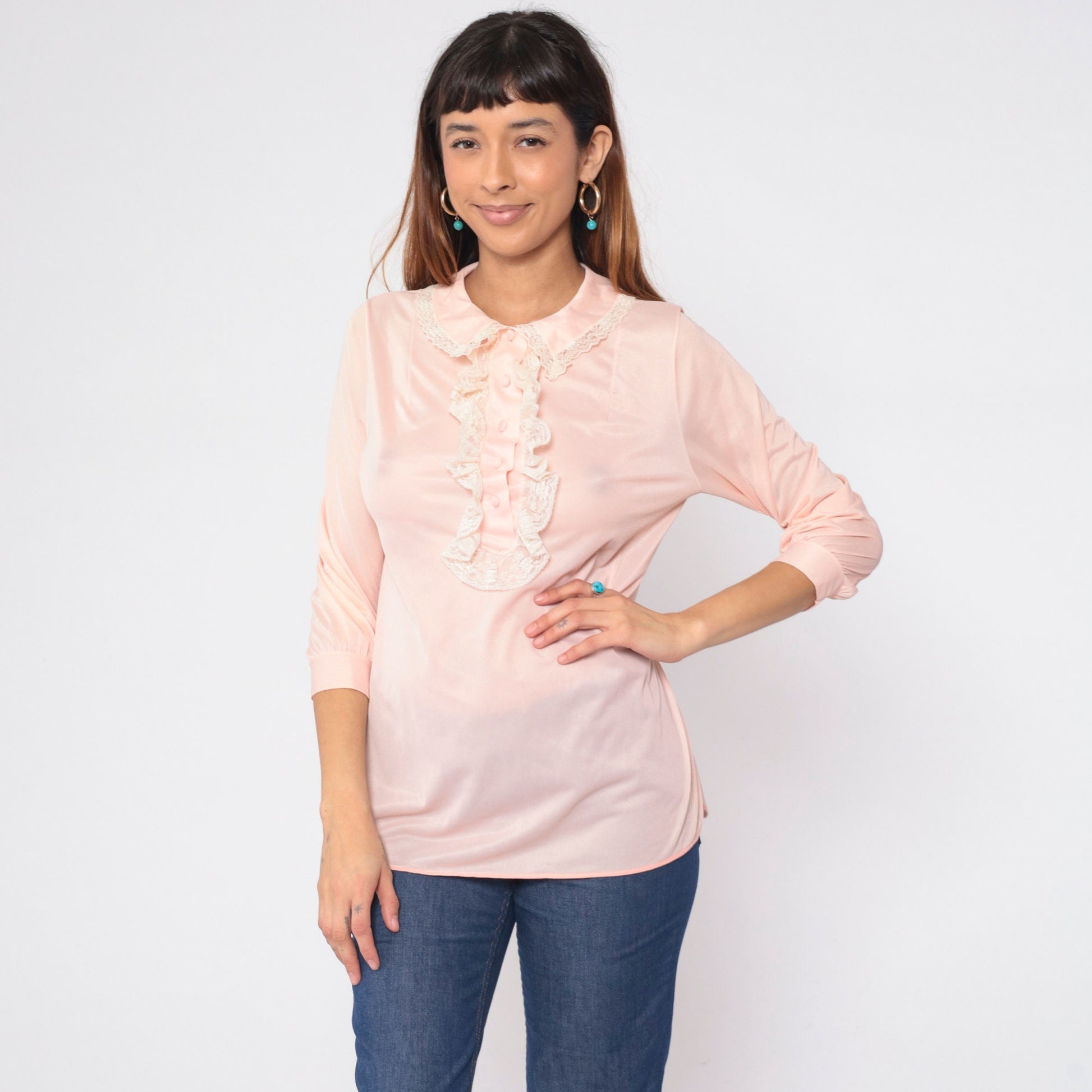 70s Baby Pink Ruffle Blouse Lace Jabot Collar 3/4 Sleeve Longline Small S