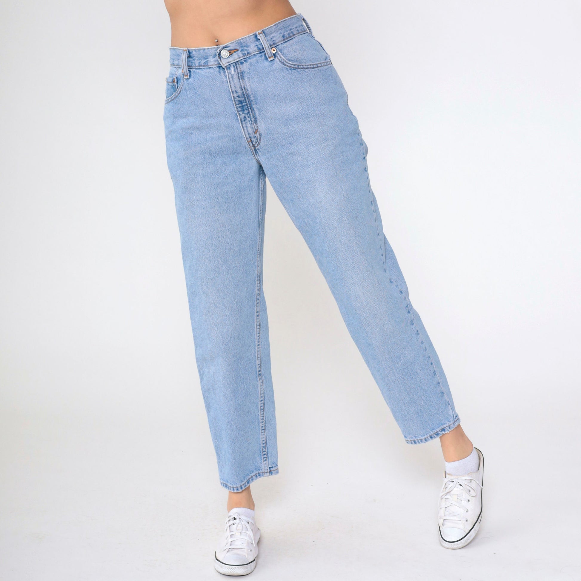 90s Levi's 550 High Waist Tapered Jeans Blue Denim Medium Short