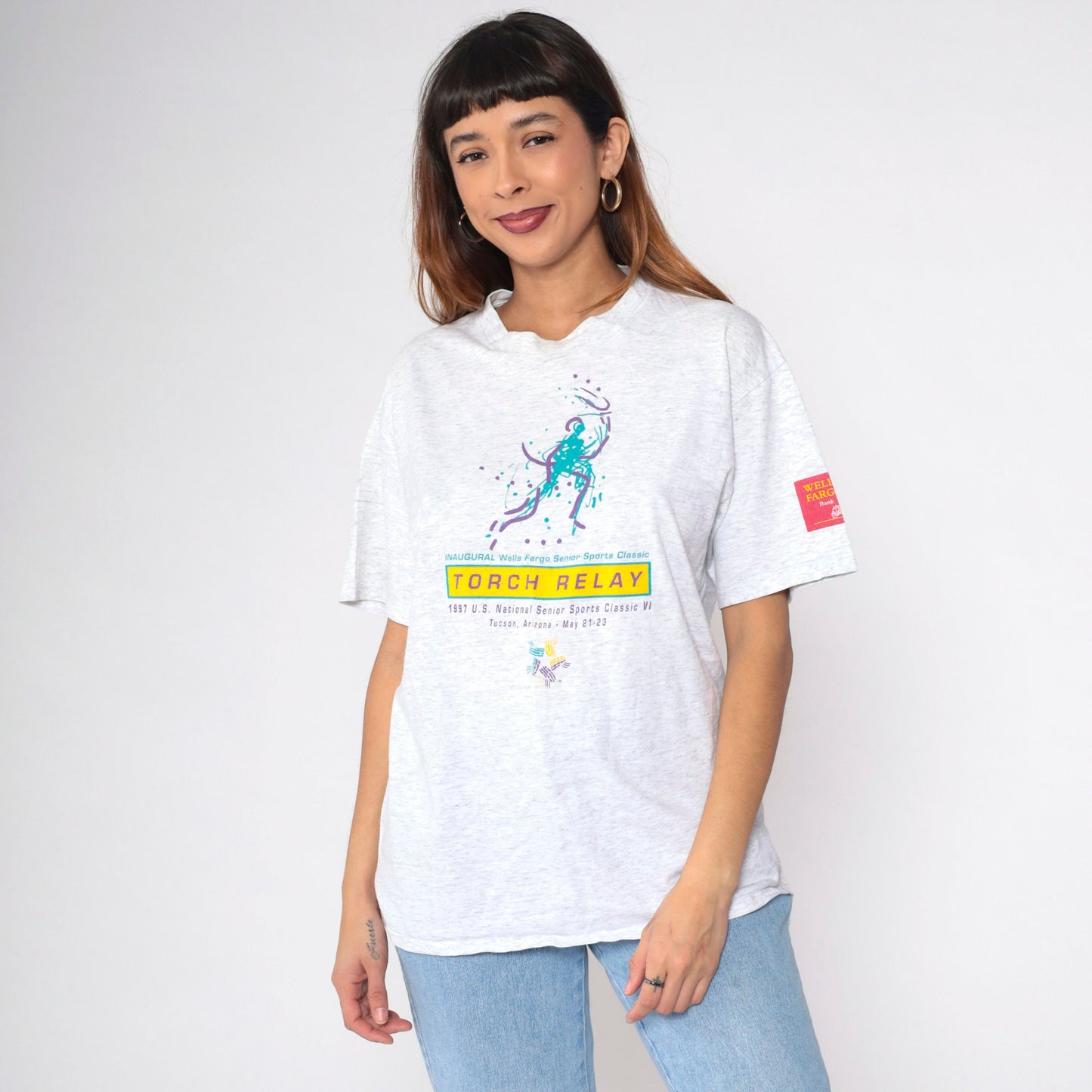 1997 National Senior Sports Classic VI Wells Fargo Torch Relay Graphic Tee Heather Grey Large