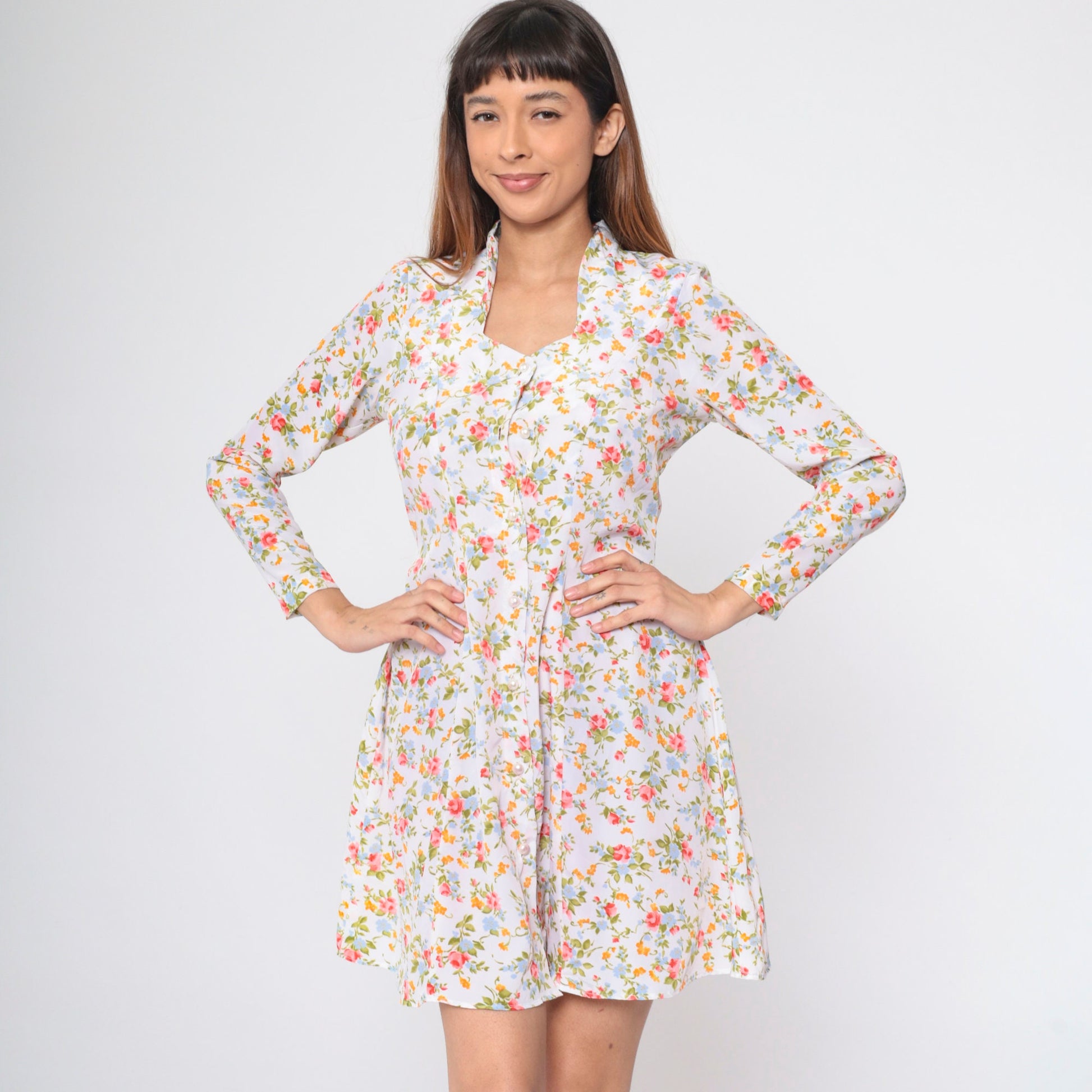 90s White Floral Mini Dress Button-Up Long Sleeve Ditsy Print Medium M