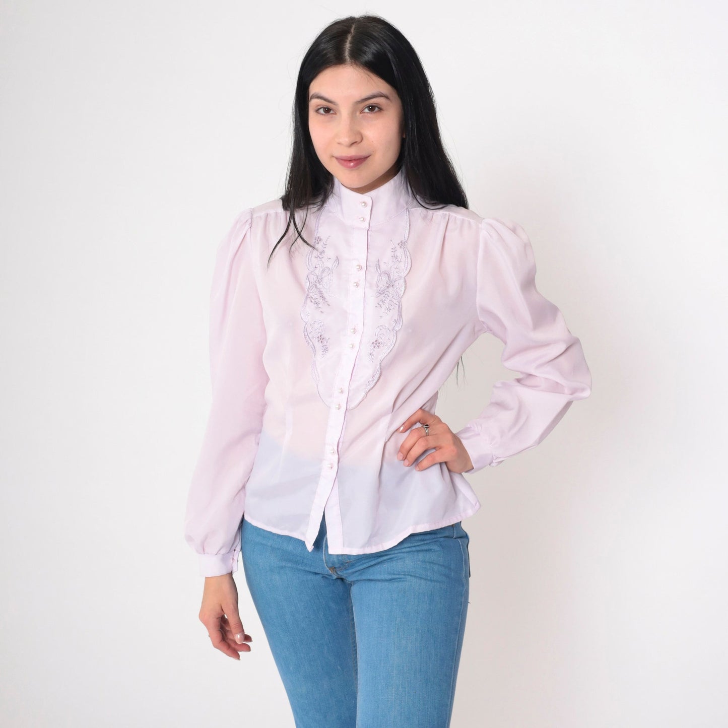 70s Lavender Embroidered Blouse Floral Cutwork Puff Sleeve Button Up Small